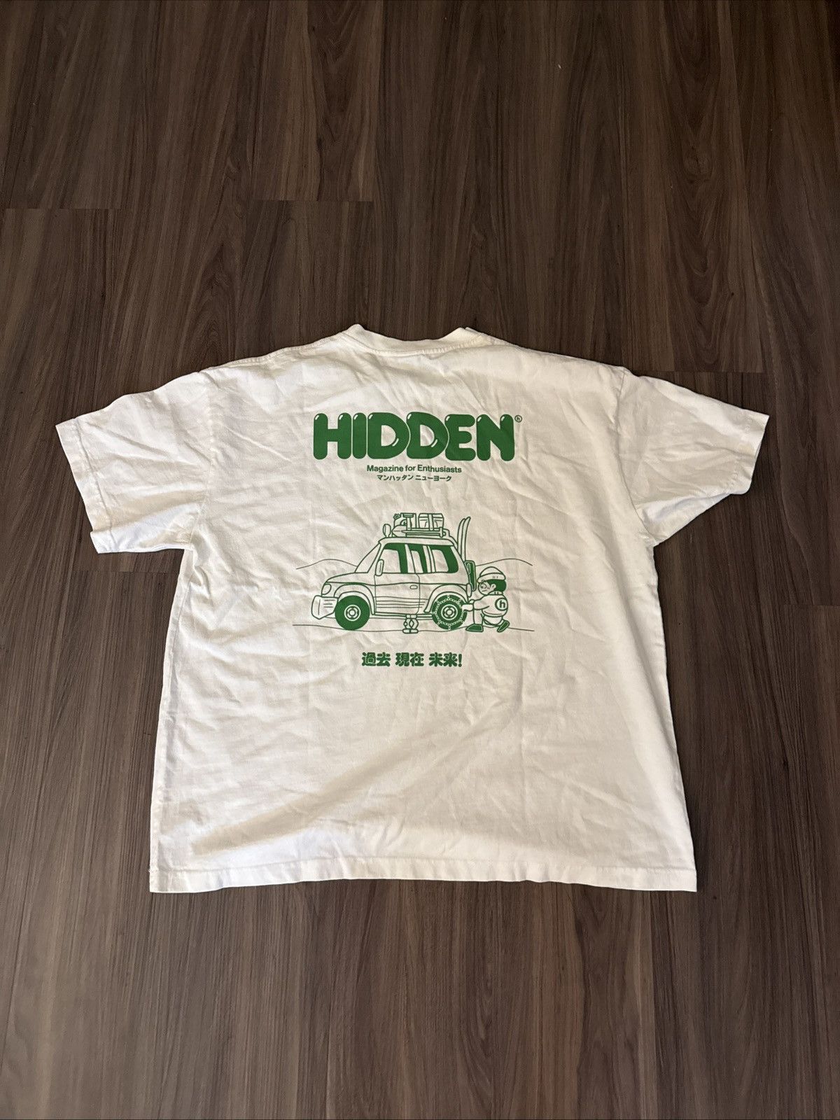 HIDDEN Hidden NY “Magazine for Enthusiasts” T-Shirt XL White Green Size US XL / EU 56 / 4 - 5 Thumbnail