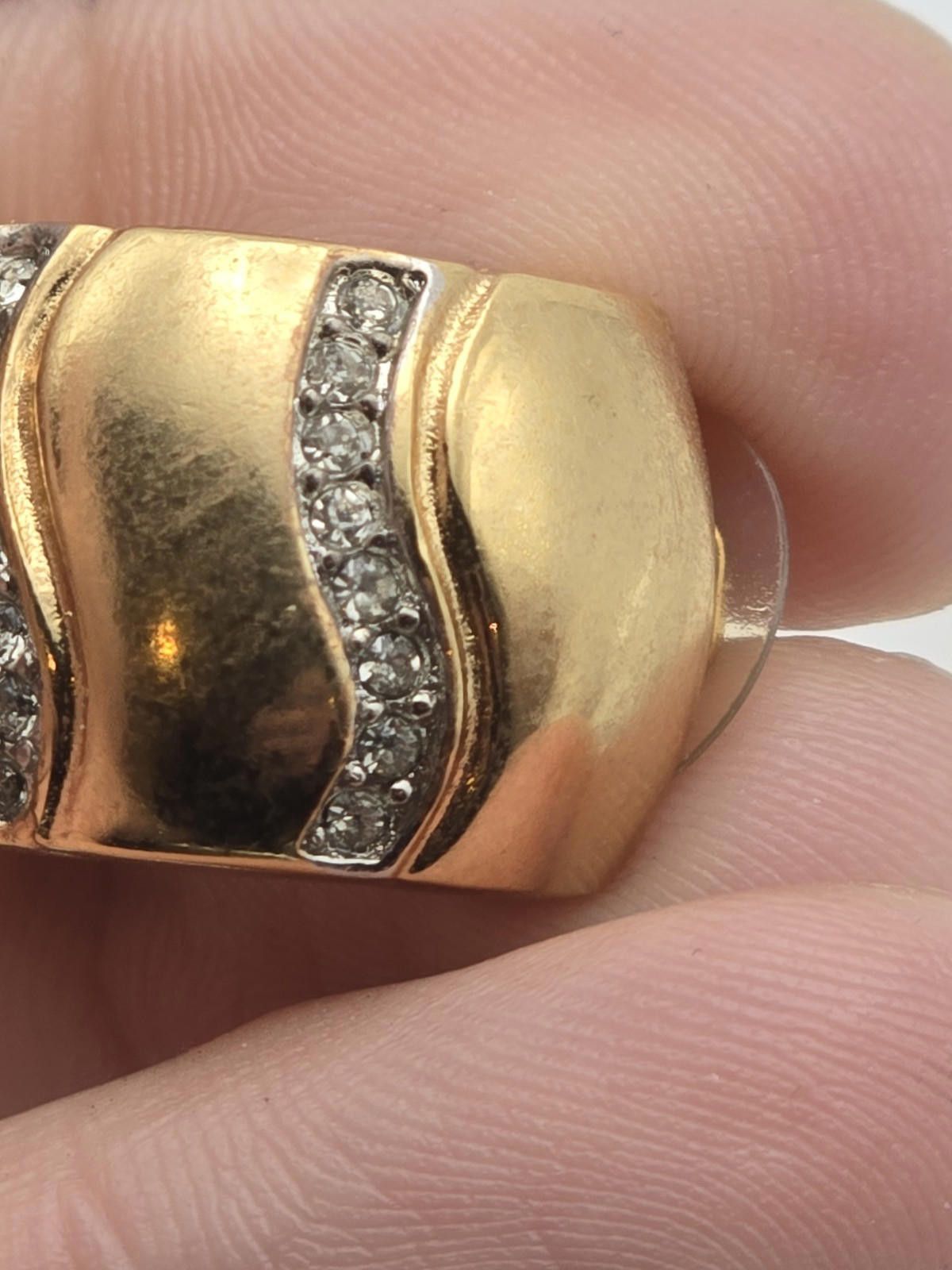 Givenchy Vintage Givenchy Paris NY Gold Tone Clip Earrings w Crystals Size ONE SIZE - 7 Thumbnail