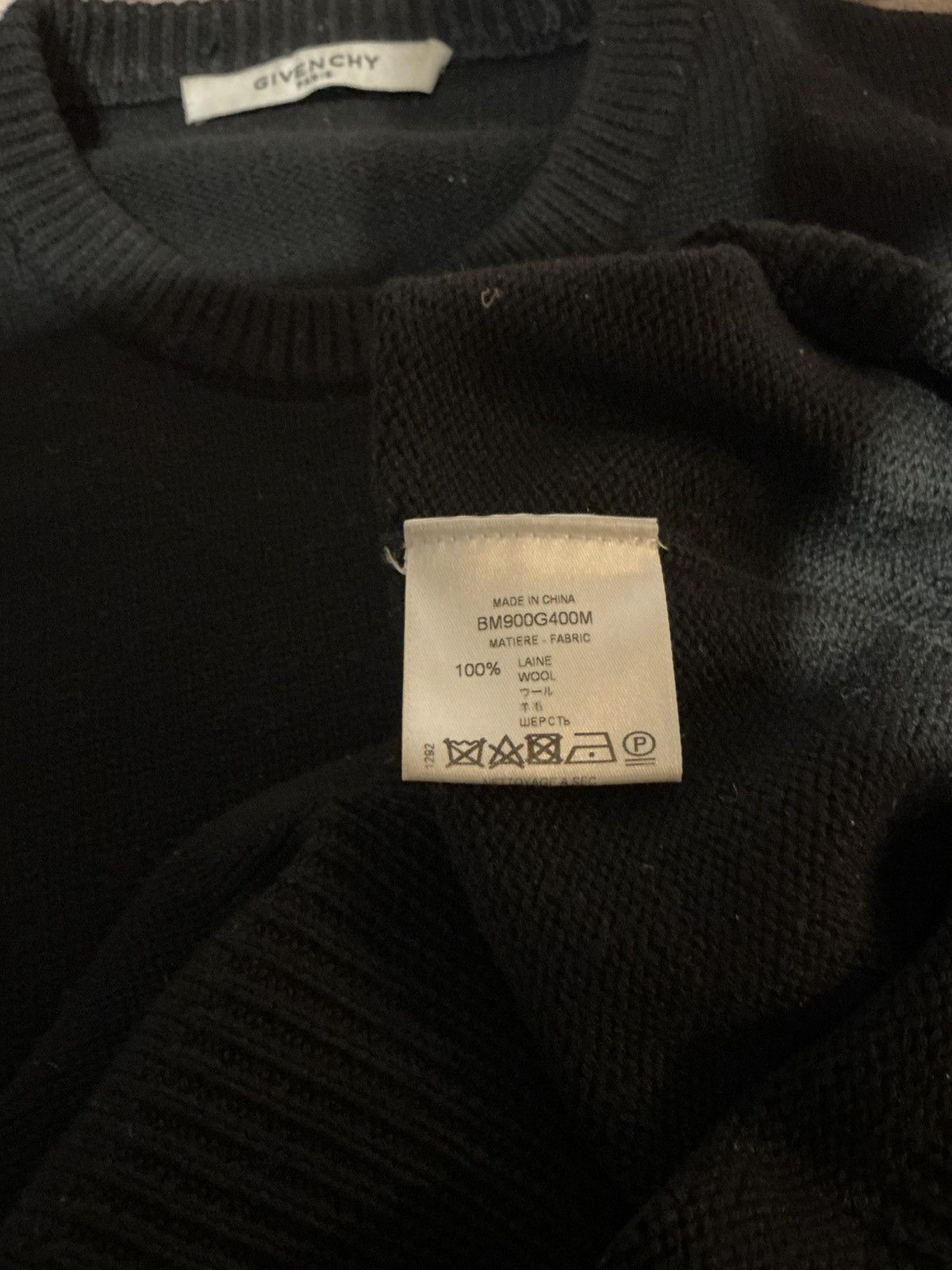 Givenchy Givency heavy wool sweater Size US L / EU 52-54 / 3 - 5 Thumbnail