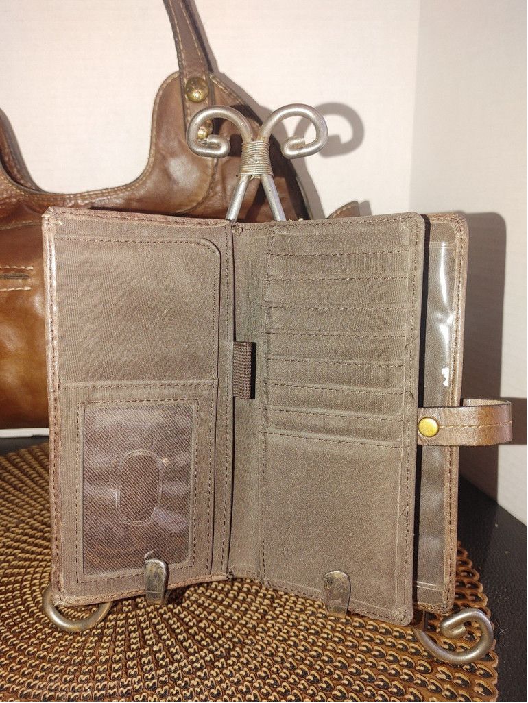 Patricia Nash Patricia Nash Leather Shoulder Bag & Fossil Wallet Size ONE SIZE - 6 Thumbnail
