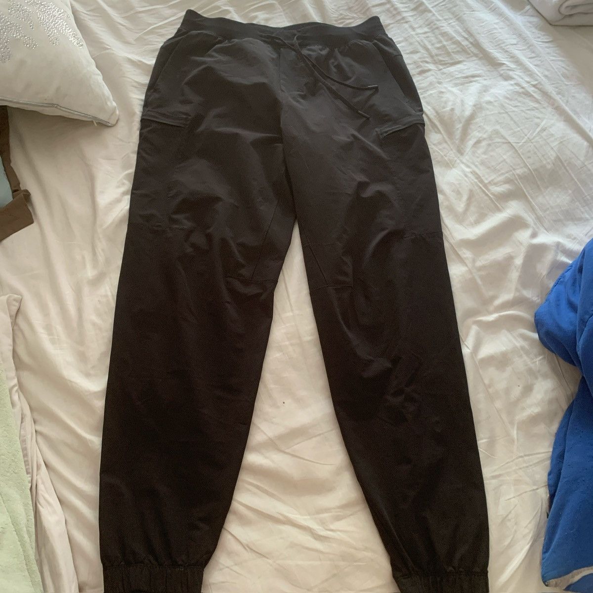 Lululemon Zeroed In Classic-Fit Cargo Jogger Regular Size US 29 - 1 Thumbnail