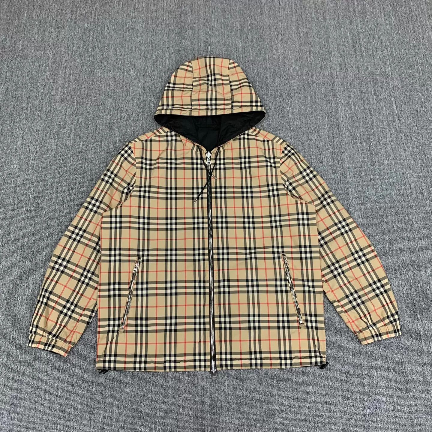 Burberry Burberry Reversible Black Check Jacket L 98 New Size US L / EU 52-54 / 3 - 1 Thumbnail