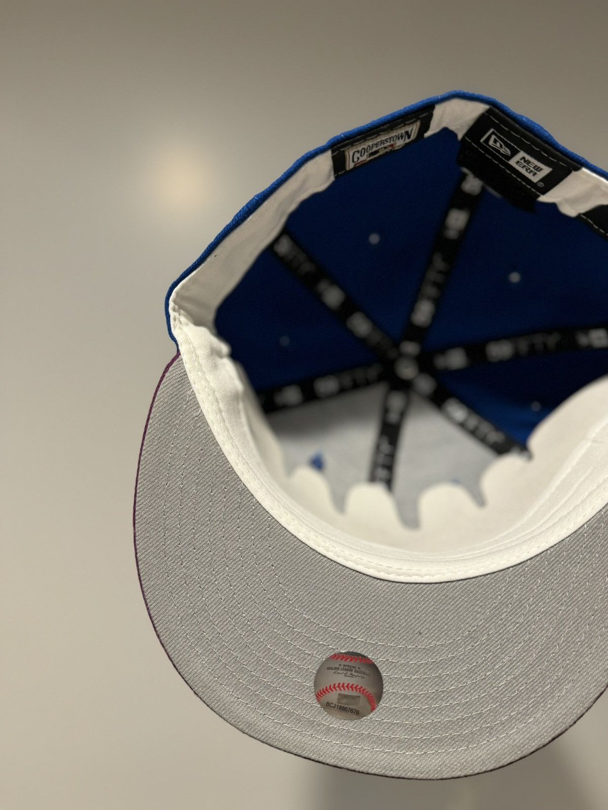 Hat Club × MyFitteds × New Era Hatclub Exclusive Myfitteds Chicago Cubs Kanye 7 3/8 Size ONE SIZE - 4 Thumbnail