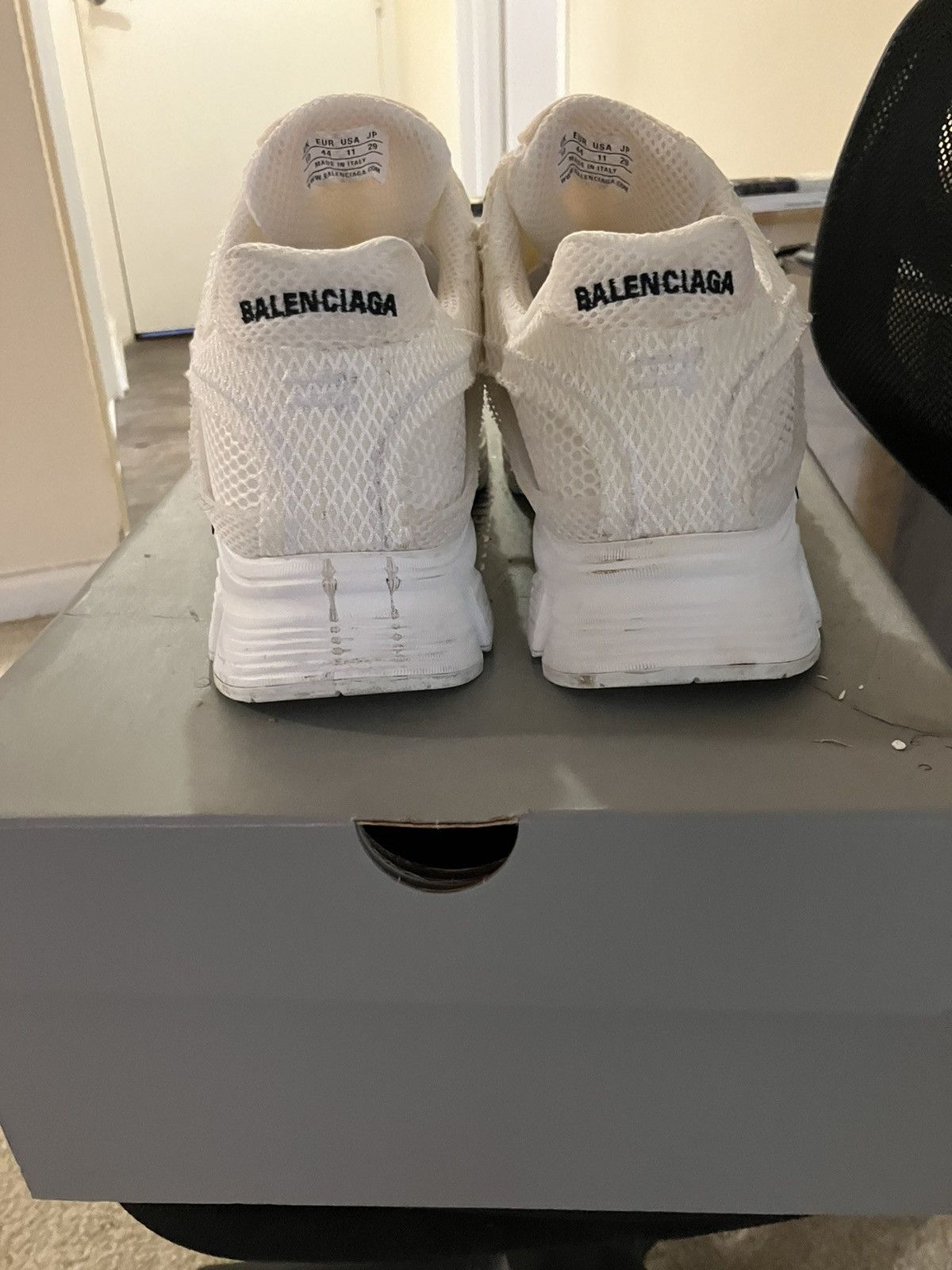 Balenciaga White Balenciaga Phanton Size US 11 / EU 44 - 2 Thumbnail