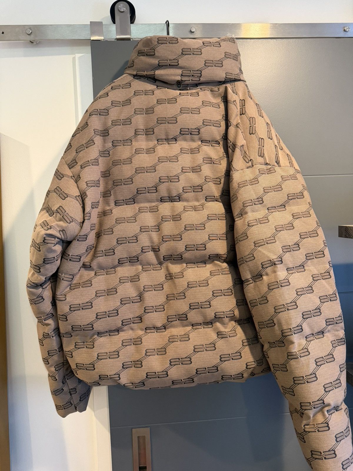 Balenciaga Balenciaga Logo Quilted Padded Jacket Size US M / EU 48-50 / 2 - 4 Thumbnail