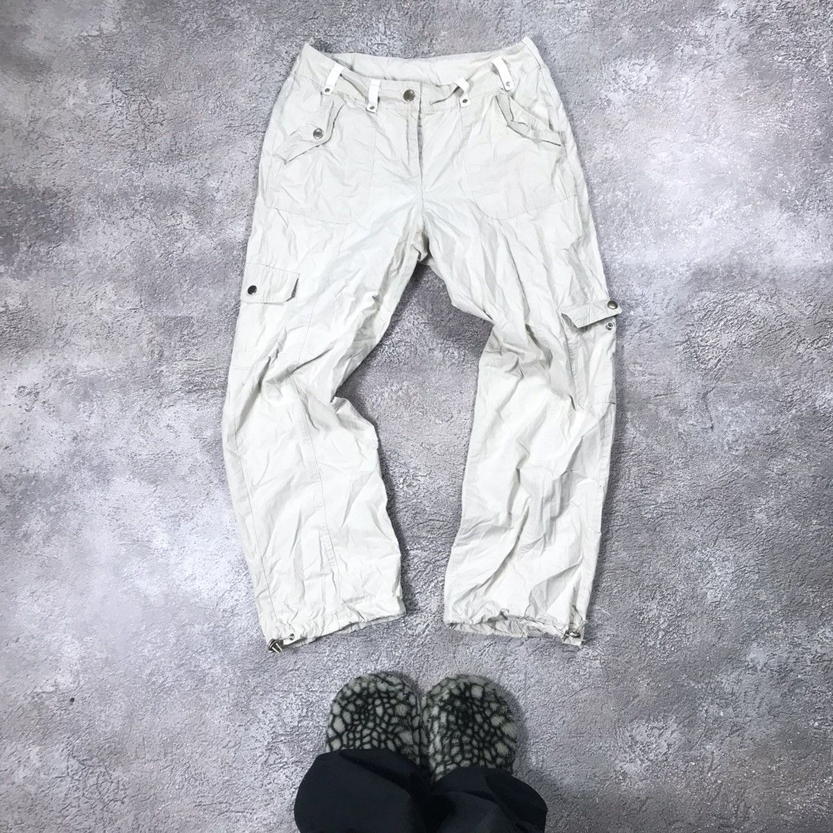 Vintage Vintage 90s Baggy Cargo Pants Distressed Parachute Grunge 30 Size 30" / US 8 / IT 44 - 2 Thumbnail