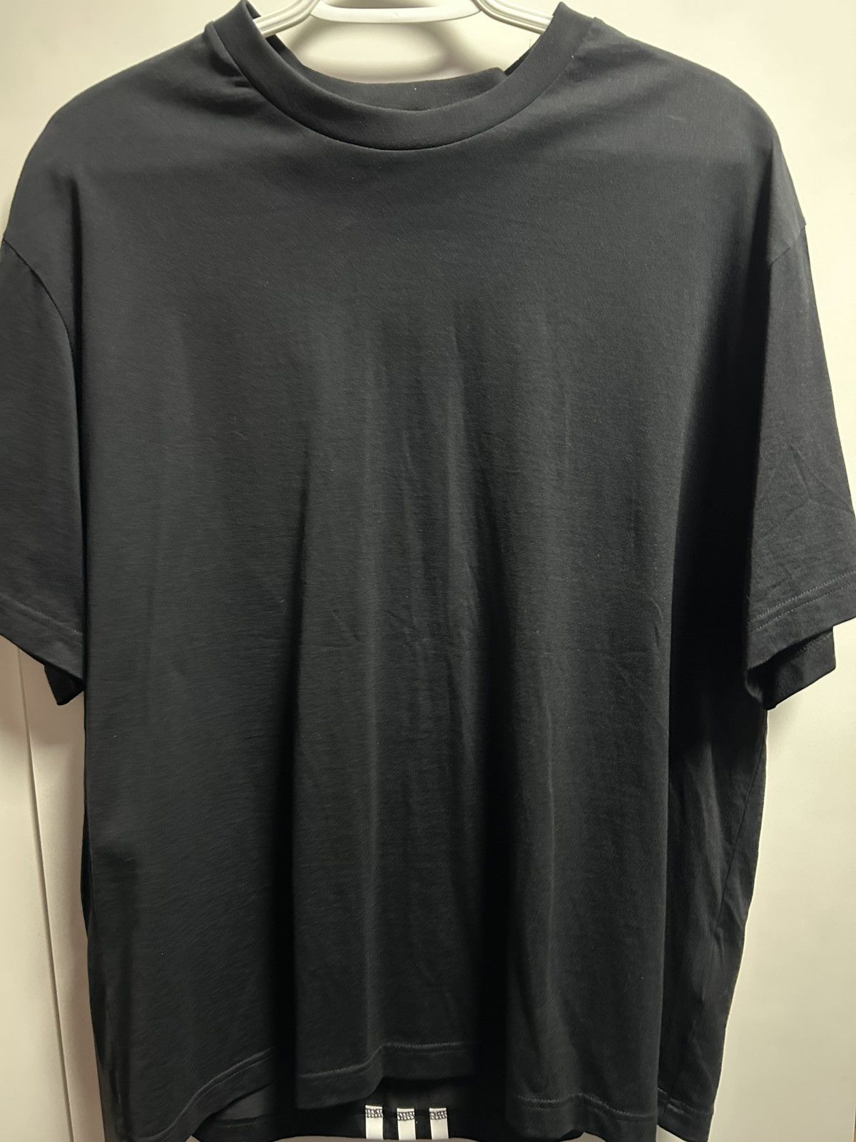 Y-3 Y-3 yohji logo tee size M Size US M / EU 48-50 / 2 - 3 Thumbnail