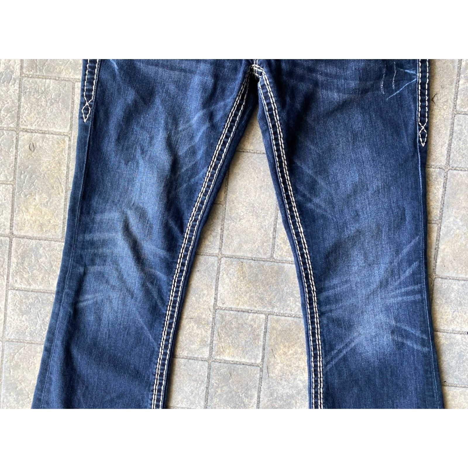 Vintage Rock Revival Jeans Blue Bootcut 28 Women’s Size 28 Regular Bootcut Jeans Women’s Blue Rock Revival Size 28" / US 6 / IT 42 - 3 Thumbnail