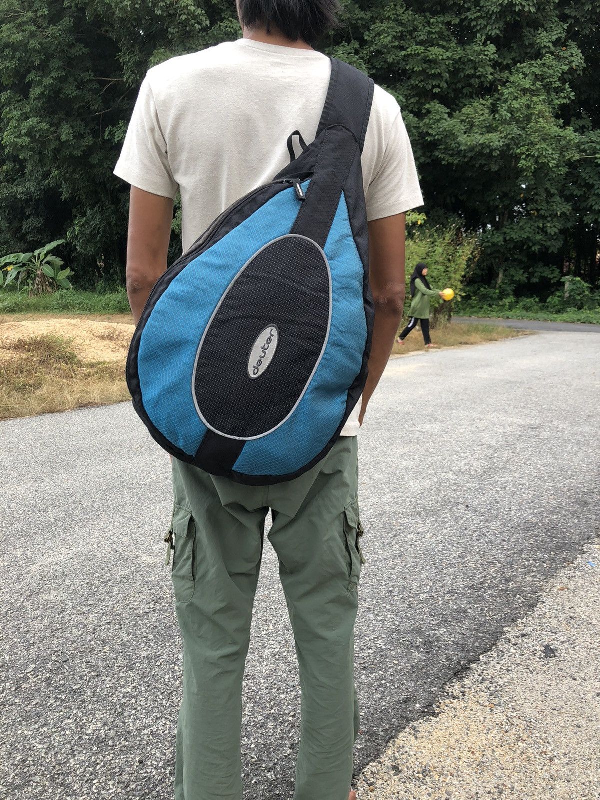 Vintage Deuter Crossbody Bag in Black, Men's