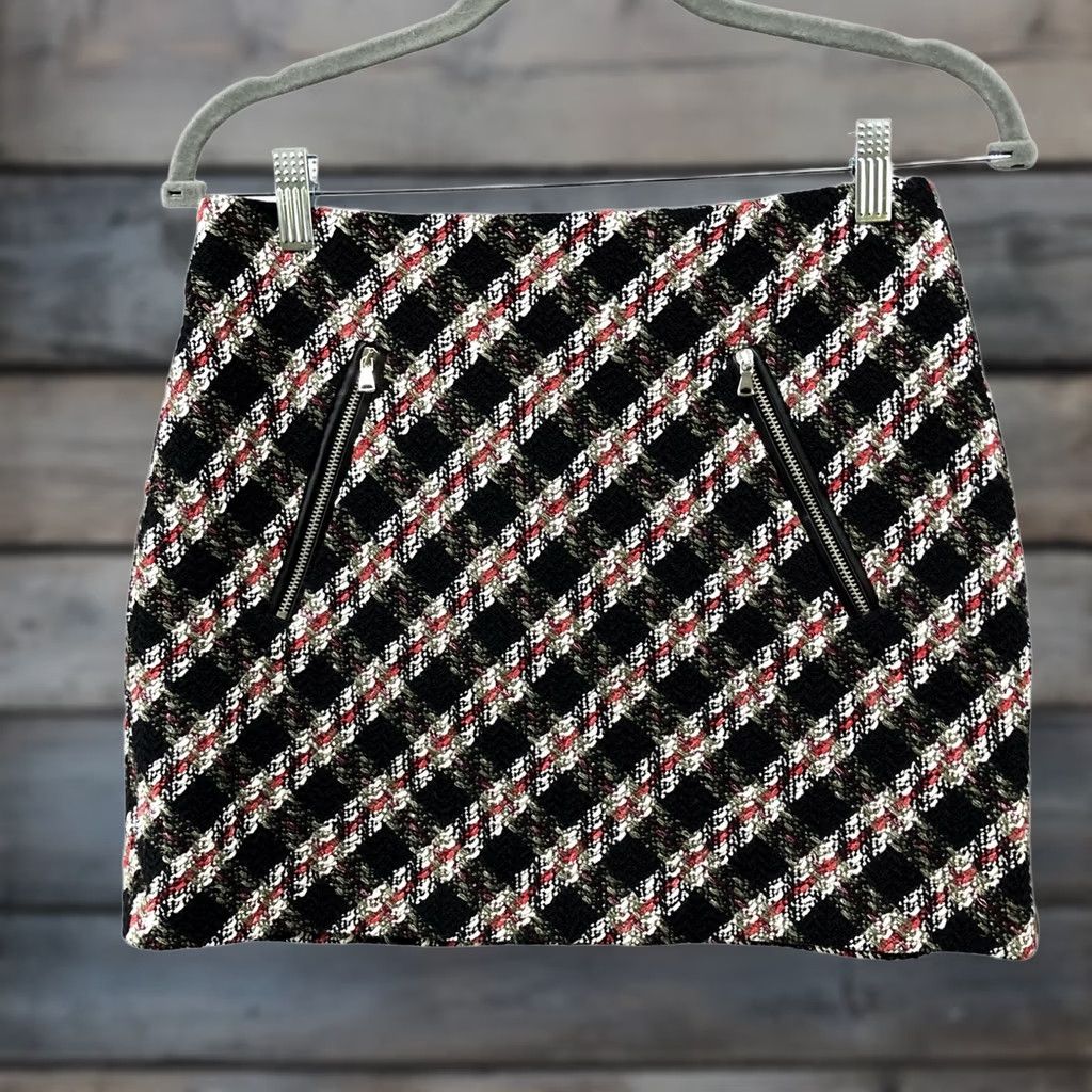 Zara Zara Tweed Mini Skirt S Small Black Red Plaid Boucle Zipper Skirt Womens Fashion Casual Formal Vintage Glam Size 28" / US 6 / IT 42 - 1 Thumbnail