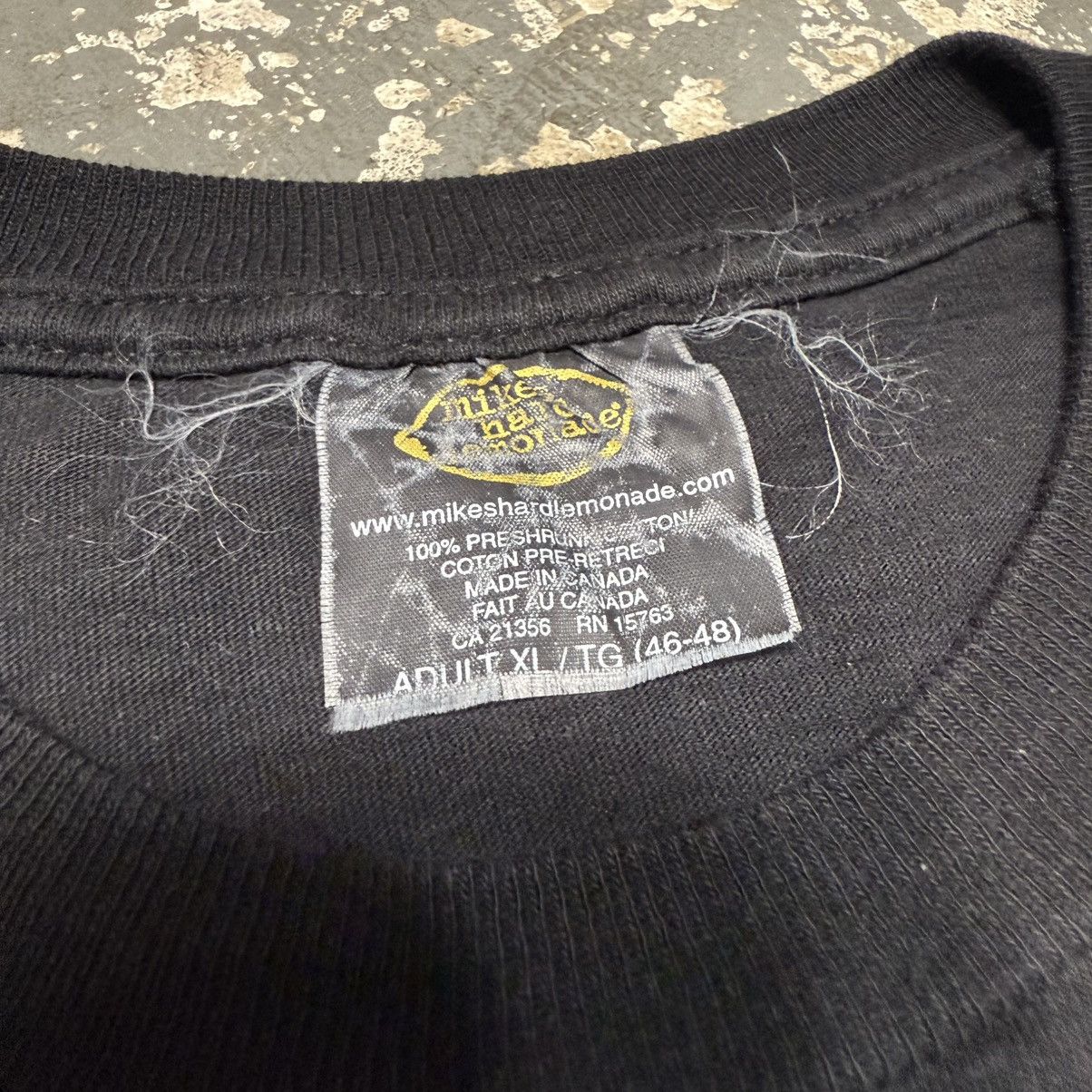 Vintage Vintage Work Hard Play Harder Mikes Hard Lemonade Beer 90s Size US XL / EU 56 / 4 - 4 Thumbnail