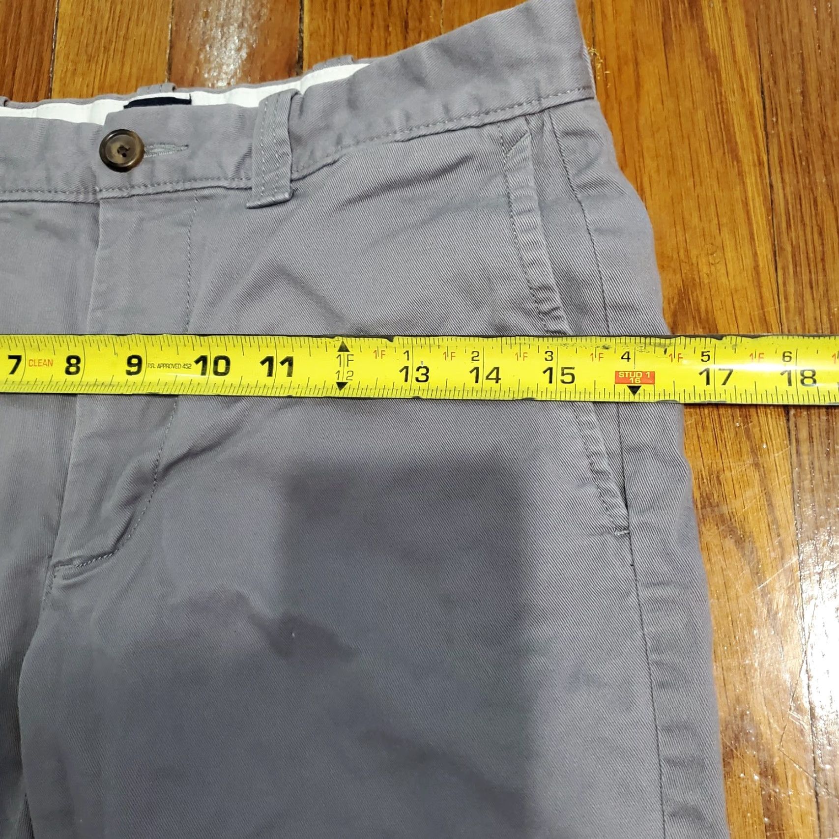 J.Crew **Gray Men's J.CREW Gramercy Flex Chino Shorts Size 28** User: **J.CREW Gray Men's Gramercy Flex Chino Shorts Size 28** Size US 28 / EU 44 - 4 Thumbnail