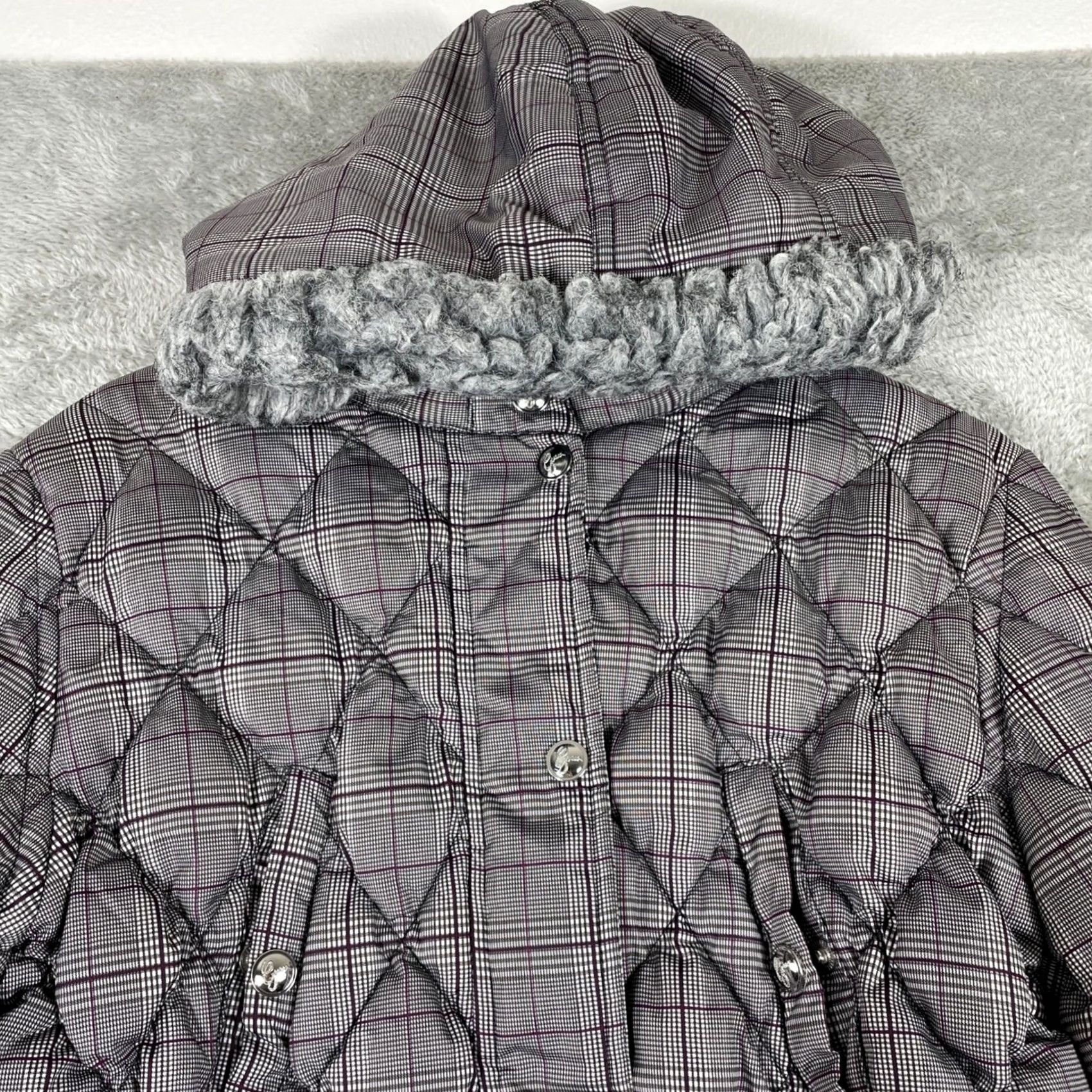 Guess Guess Puffer Jacket Women Large Purple Plaid Down Fill Faux Fur Hood Y2K Size L / US 10 / IT 46 - 6 Thumbnail