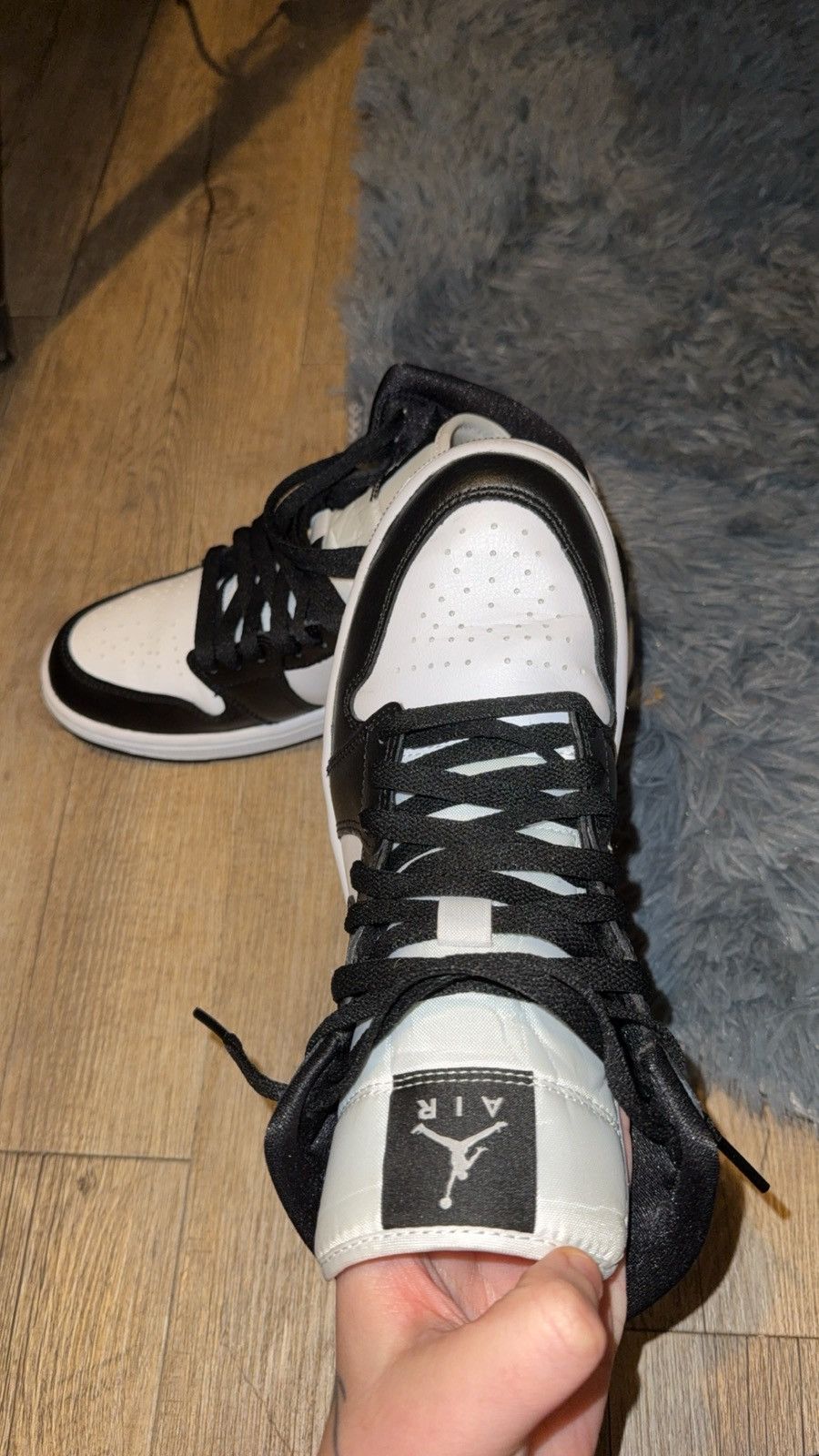 Jordan Brand Air Jordan 1 Panda (womens) Size US 8 / IT 38 - 3 Thumbnail
