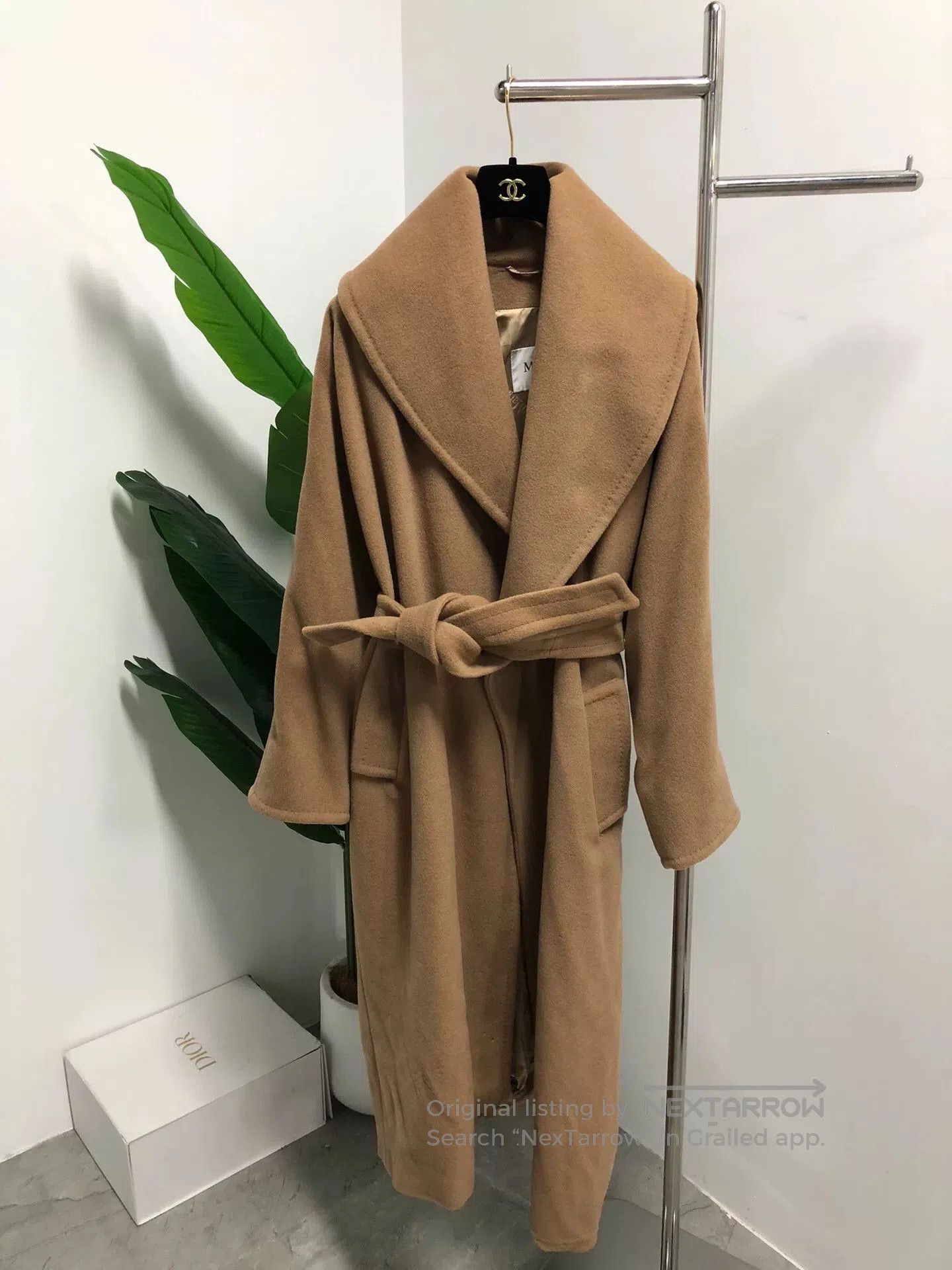 Max Mara Max Mara Brown Belted Wool Coat Size 38. Size M / US 6-8 / IT 42-44 - 1 Thumbnail