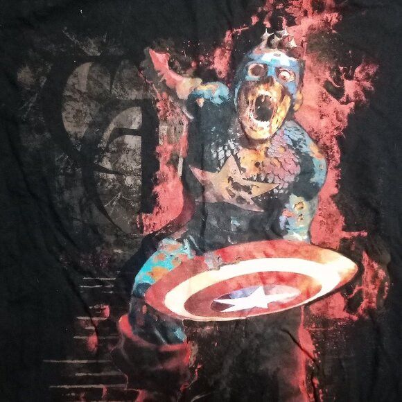 Mad Engine × Marvel Comics Marvel Mad Engine Captain America Zombie T-Shirt Size US L / EU 52-54 / 3 - 1 Thumbnail