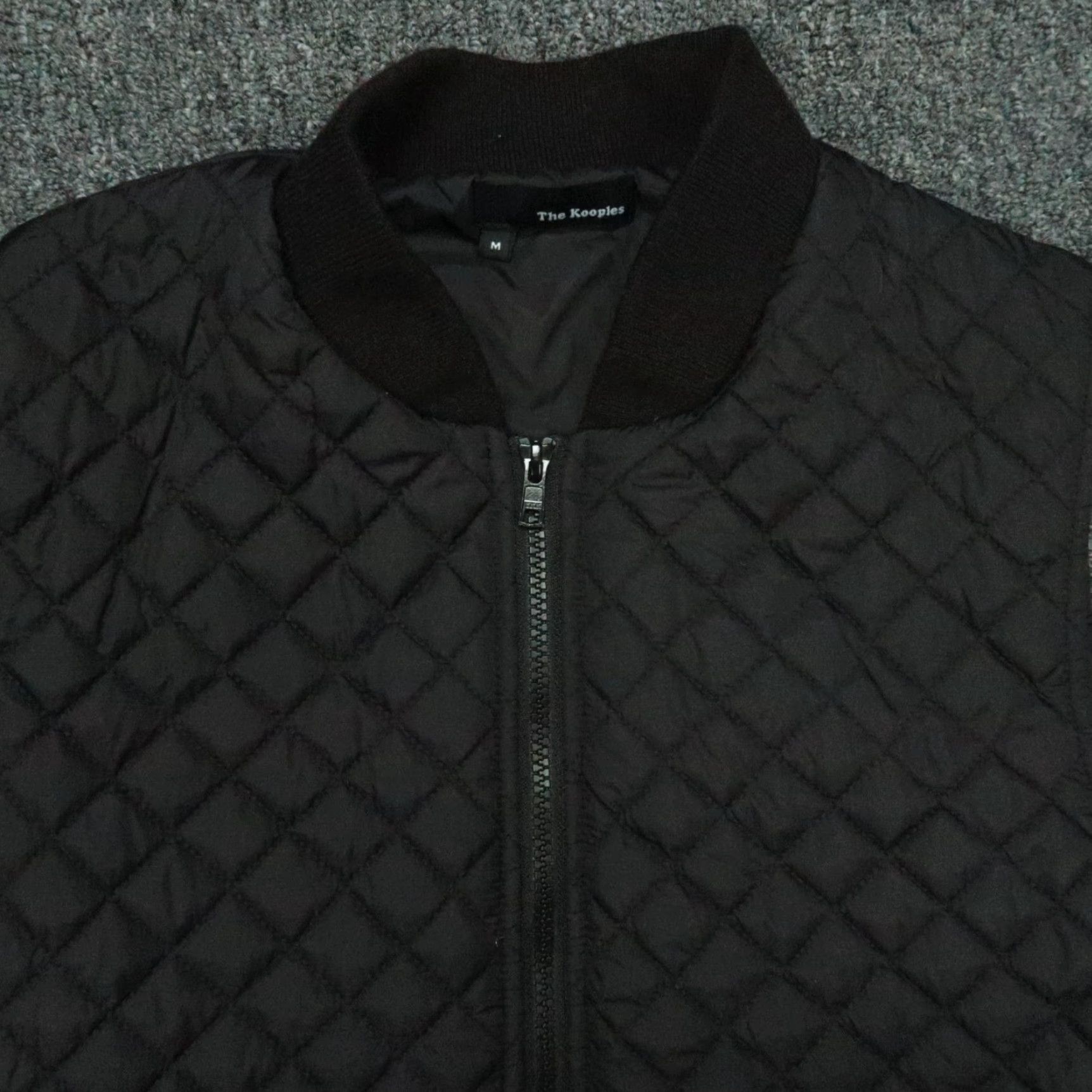 The Kooples The Kooples Vest Men Medium Black Full Zip Pockets Down Fill Insulated Zip Size US M / EU 48-50 / 2 - 2 Thumbnail
