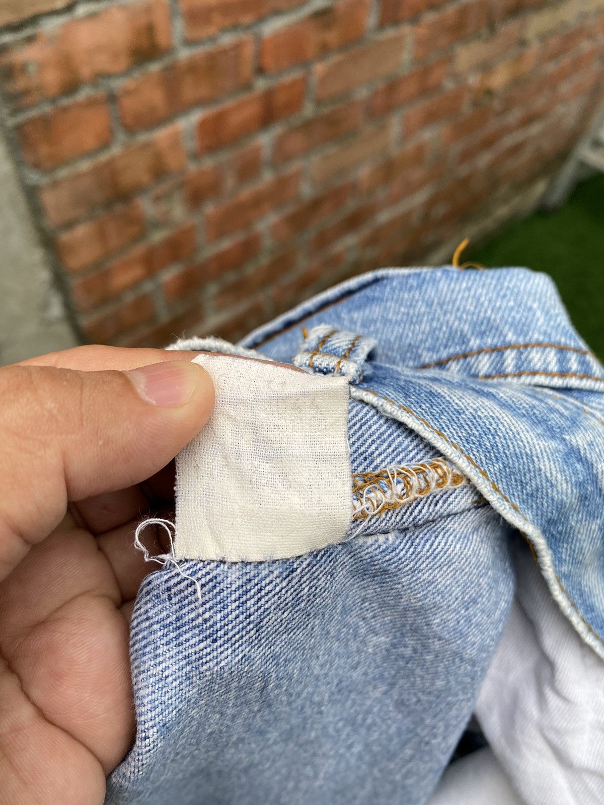 Levi's × Levi's Vintage Clothing × Vintage W29x28 vintage levi's 90s 501 made in USA Size US 29 - 6 Thumbnail
