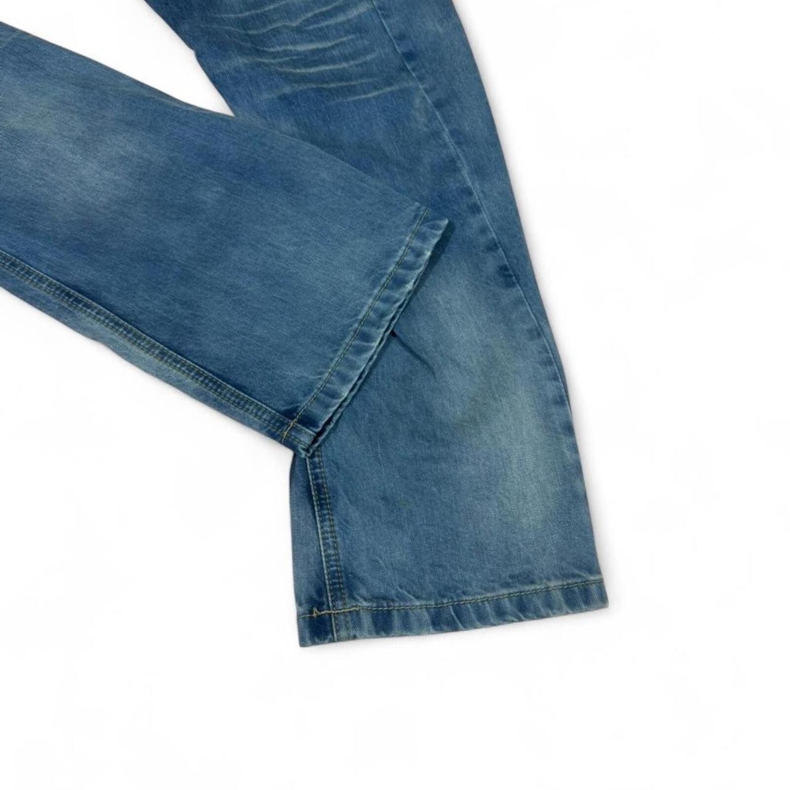 True Religion Korse denim featuring their iconic logo on the back. Size US 34 / EU 50 - 8 Thumbnail