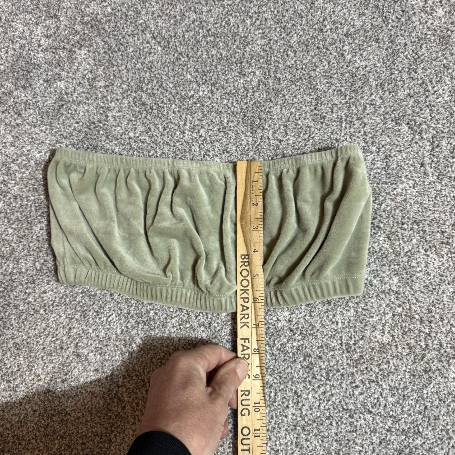 Vintage Charlotte Russe Bandeau Womens XL Velour Coquette Fairycore Retro 90s Y2K Look Bra Shirt Womens XL Green Velvet 90s Retro Bandeau Bra Size ONE SIZE - 3 Thumbnail