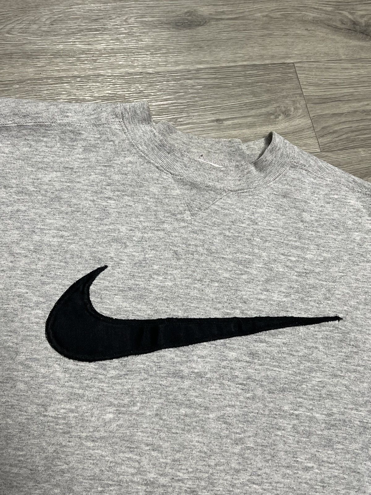 Vintage Nike vintage big swoosh sweatshirt men’s size M Size US M / EU 48-50 / 2 - 2 Thumbnail