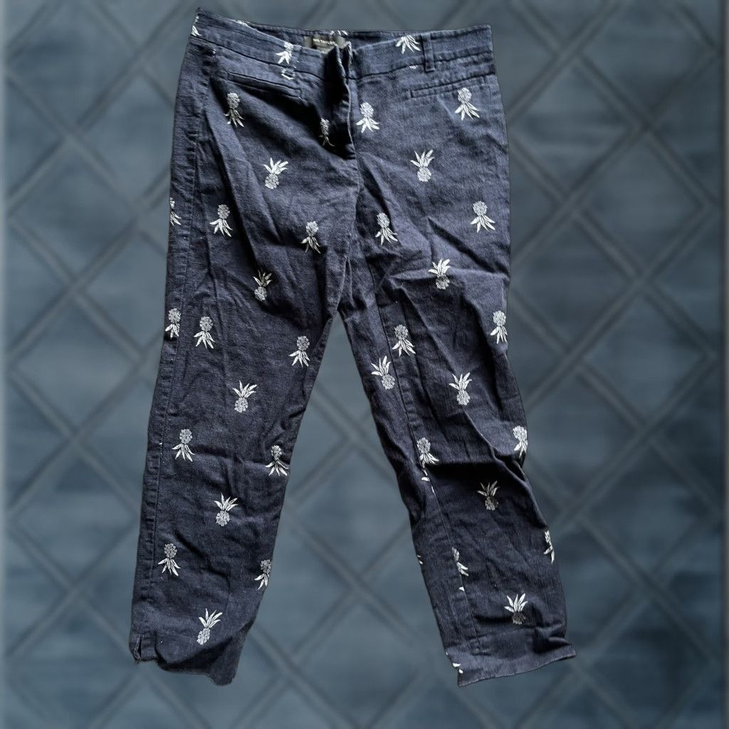 Ann Taylor Ann Taylor Pants Capri Blue Cotton Blend Twill AOP Hippie Designer Casual Travel 2 Womens Size 26" / US 2 / IT 38 - 1 Thumbnail