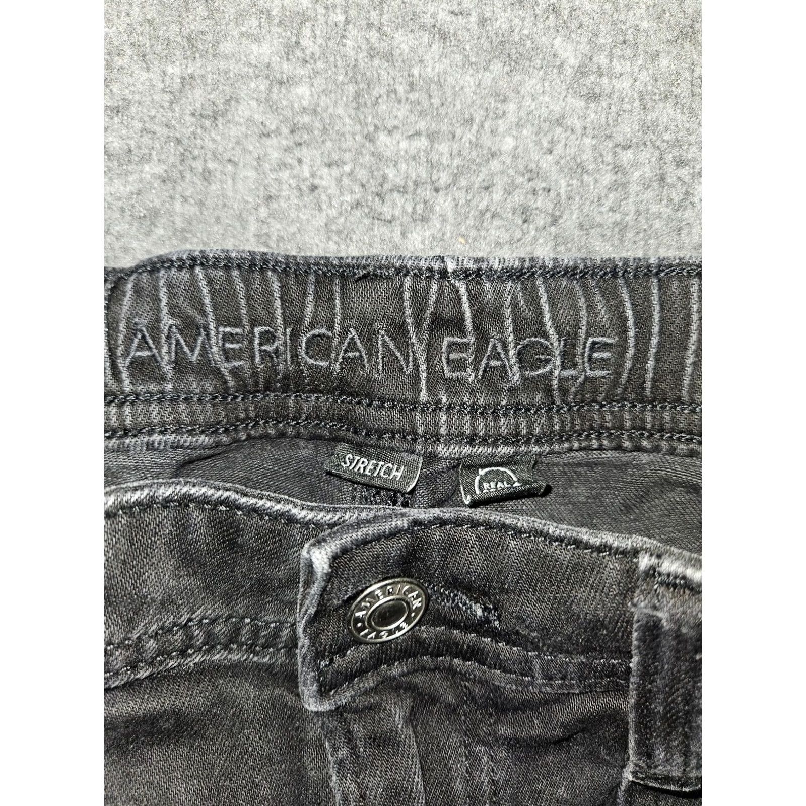 American Eagle Outfitters American Eagle Outfitters Shorts Womens 6 Black Denim Easy Shortie Stretch Cutoff Raw Hem Casual Comfortable Relaxed Fit Size 28" / US 6 / IT 42 - 2 Thumbnail