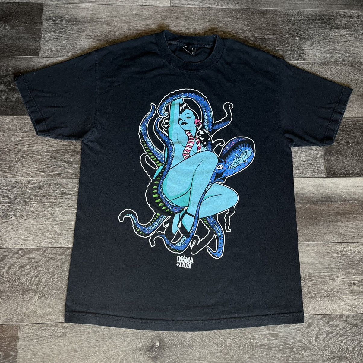 IN4MATION × Vintage Vintage 2000s In4Mation Squid Girl Tattoo Skate Logo T Shirt Size US L / EU 52-54 / 3 - 1 Thumbnail