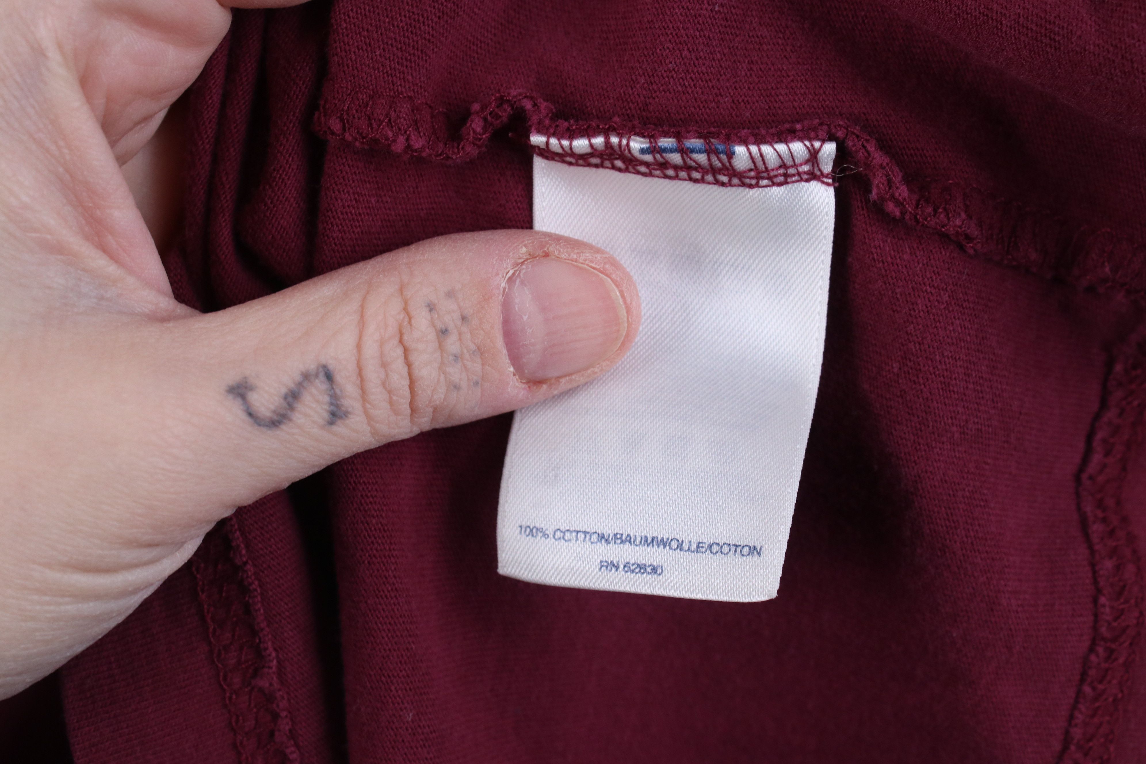 Lands' End Vintage Y2K Lands End Blank Cotton T-Shirt Burgundy Maroon Size US L / EU 52-54 / 3 - 9 Thumbnail
