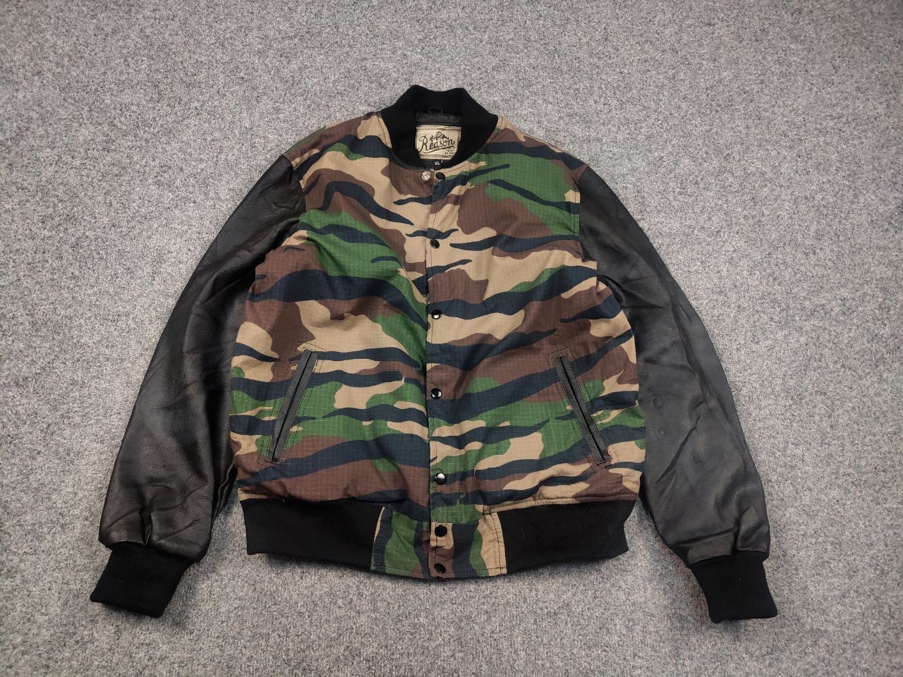 Reason Vintage Reason Varsity Camo Bomber Jacket kanye west Style Size US L / EU 52-54 / 3 - 3 Thumbnail