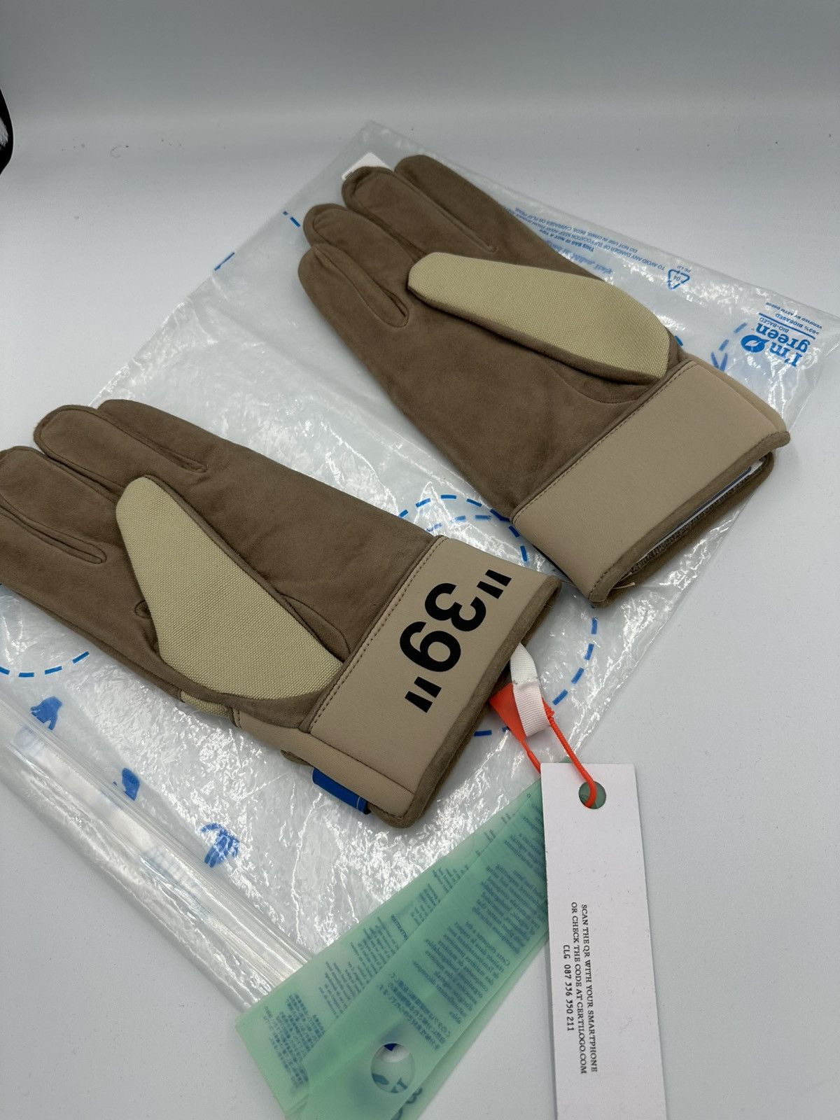 Off-White OFF WHITE X MAYBACH X VIRGIL ABLOH GLOVES Size ONE SIZE - 9 Thumbnail