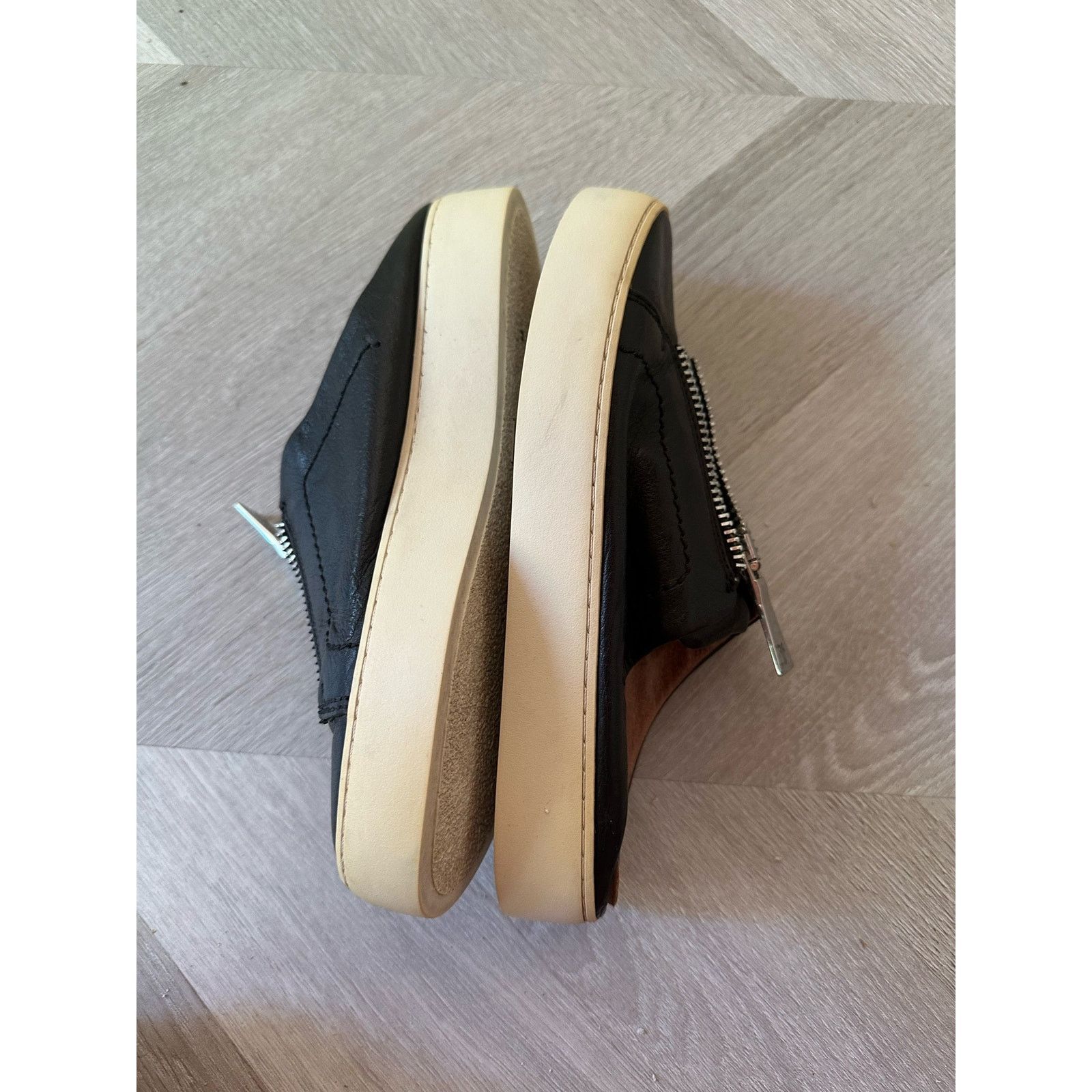 Frye Frye Zip Lena Leather Mule Sneakers Black Slip On Women's 6 Size US 6 / IT 36 - 7 Thumbnail