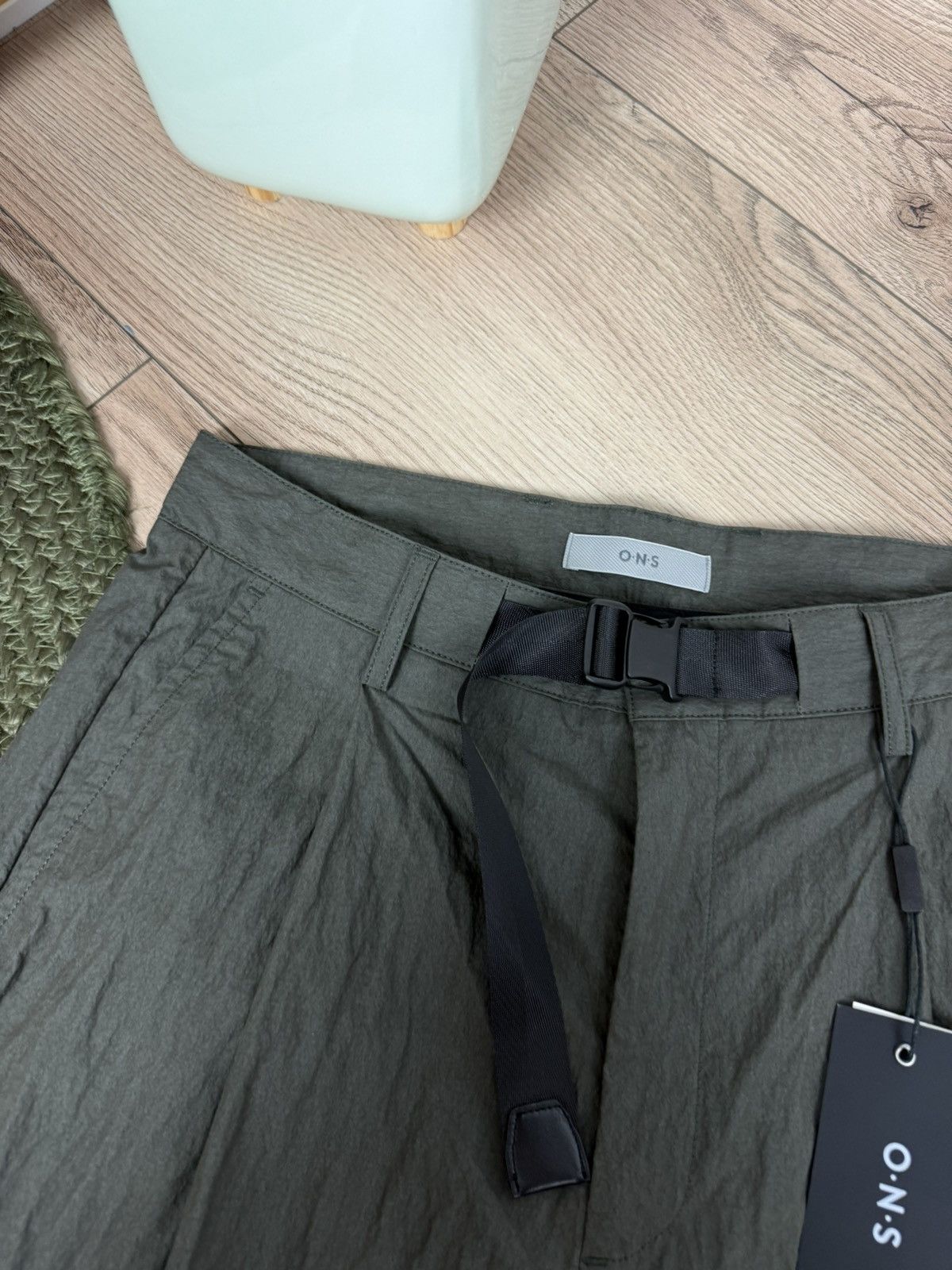 Japanese Brand ONS nylon baggy bermuda shorts Size US 29 - 6 Thumbnail