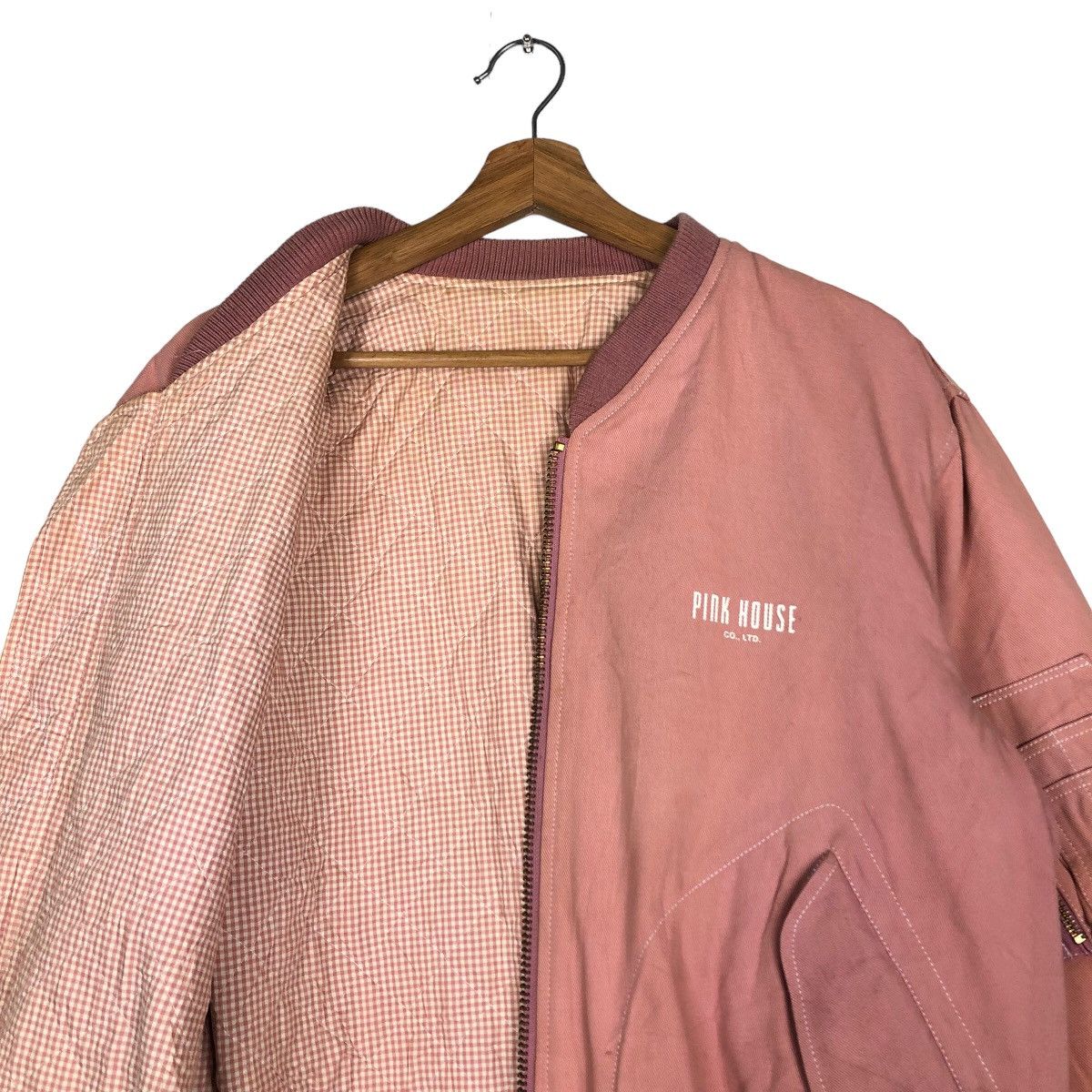 Japanese Brand 🔥Vintage Bomber Jacket Streetwear Pink House Big Logo Size US M / EU 48-50 / 2 - 12 Thumbnail