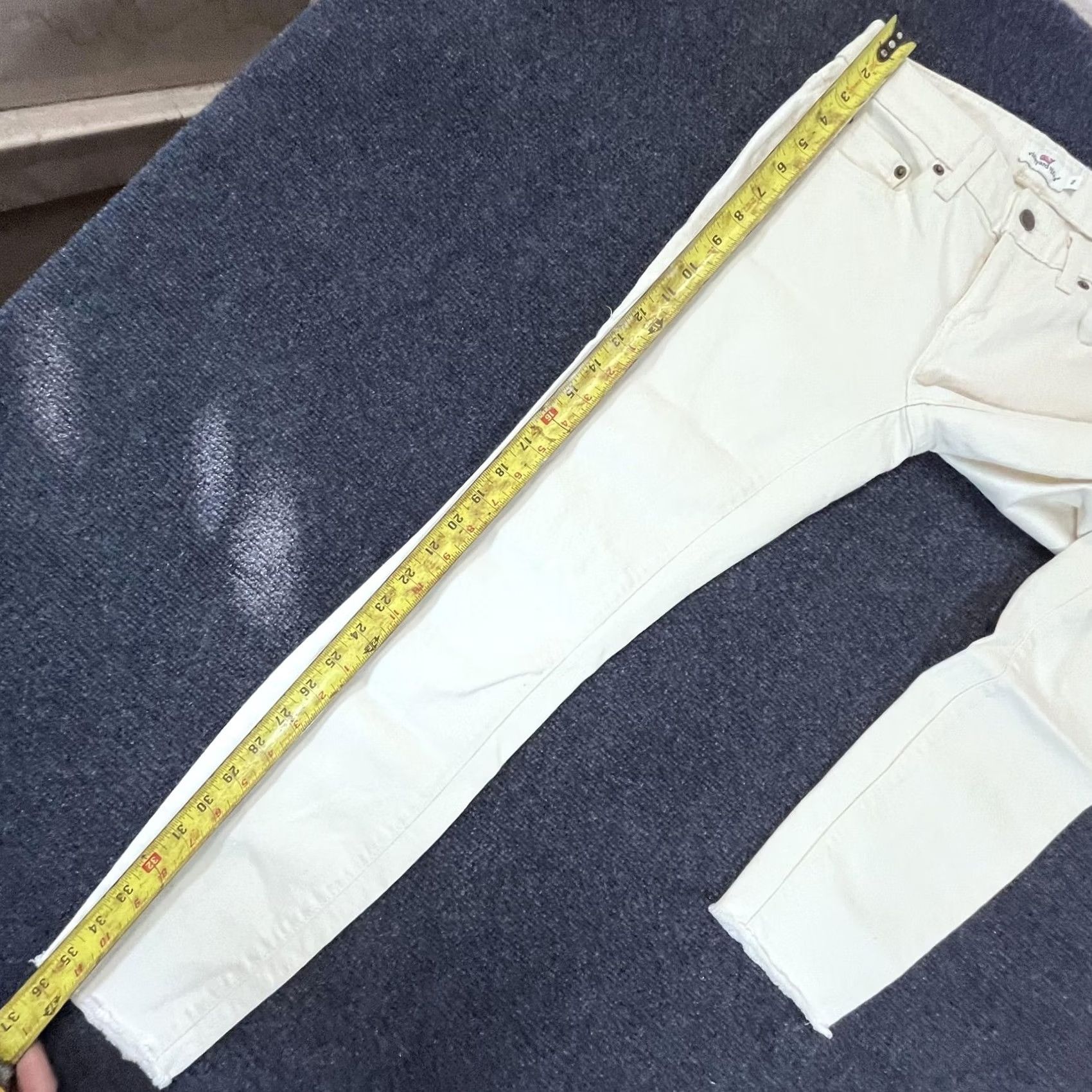 Vineyard Vines Vineyard Vines Pants Womens 2 White Jeans Skinny Raw Hem Stretch Denim Casual Size 26" / US 2 / IT 38 - 6 Thumbnail
