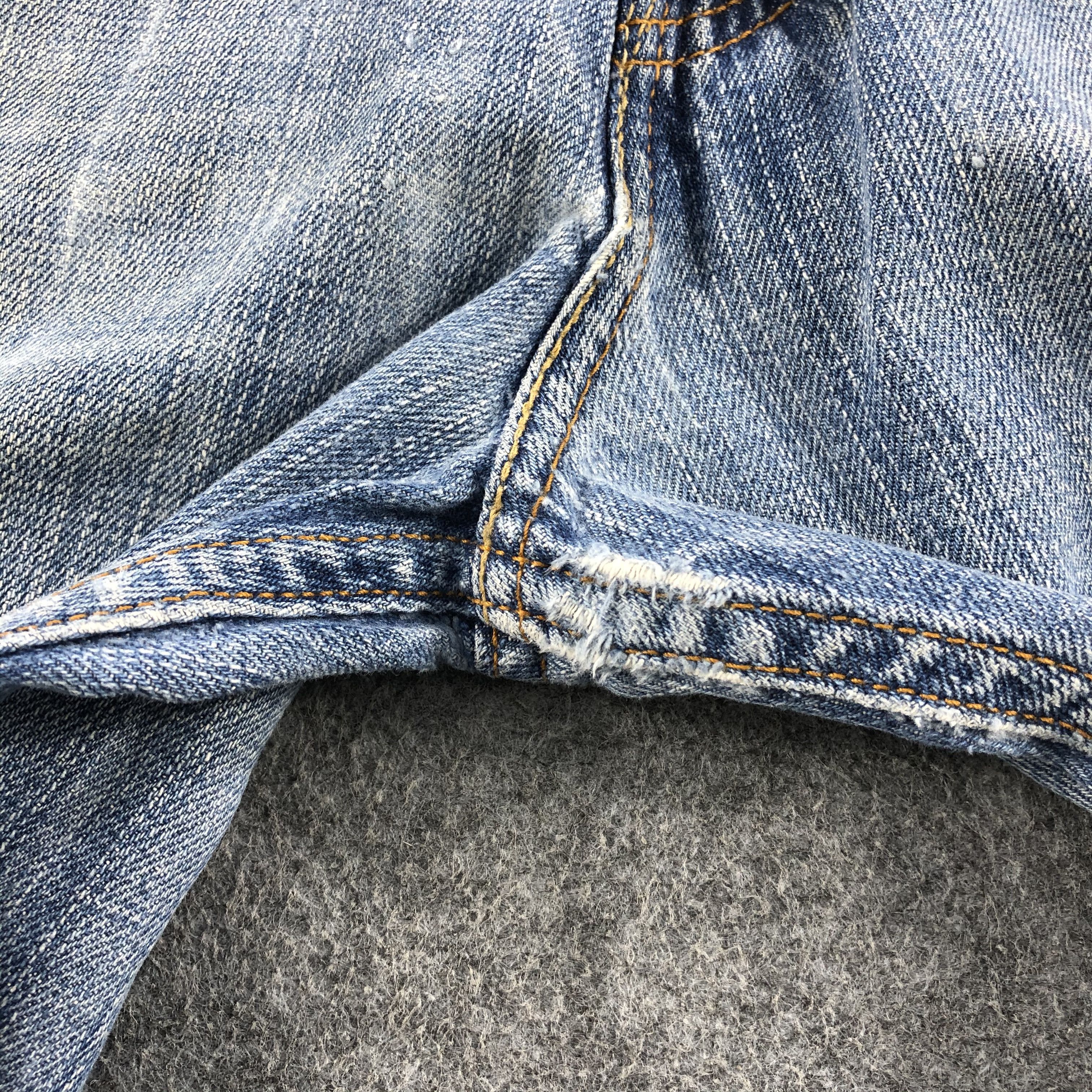 Levi's Vintage Blue Wash Levis 569 Jeans-J1697 Size US 34 / EU 50 - 11 Thumbnail