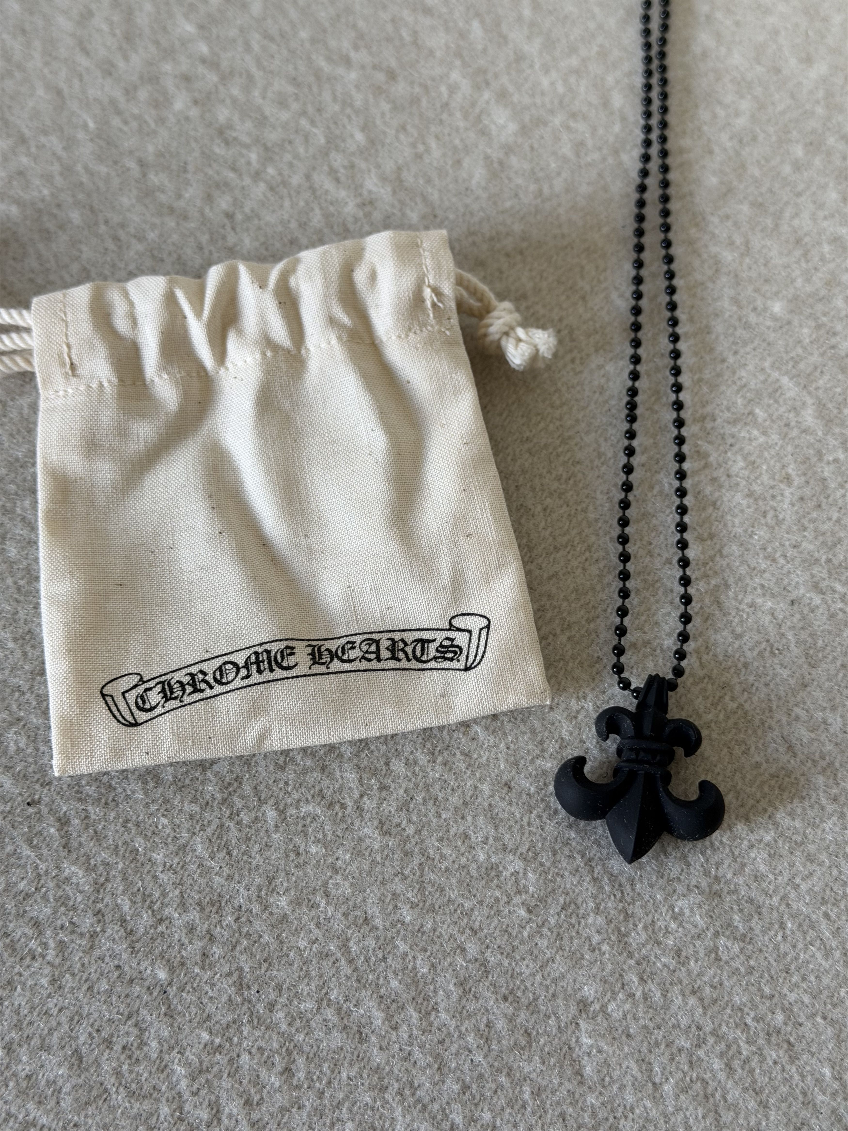 Chrome Hearts Chrome Hearts Silicone BS Fleur Pendant in Black Size ONE SIZE - 1 Thumbnail