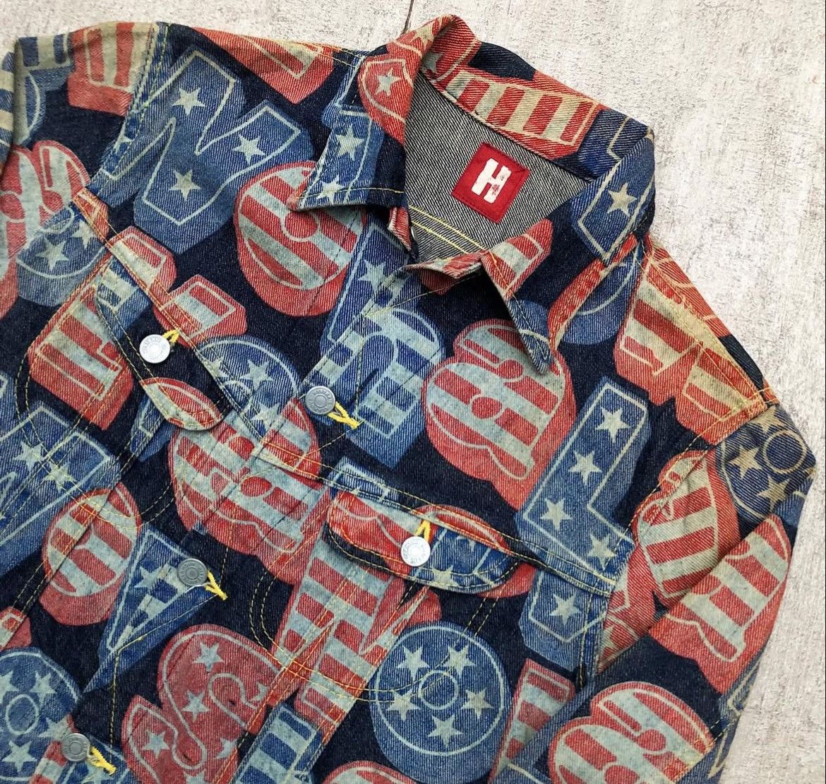 Hysteric Glamour 2000s Hysteric Glamour Printed Trucker Jeans Jacket y2k Size US S / EU 44-46 / 1 - 3 Thumbnail