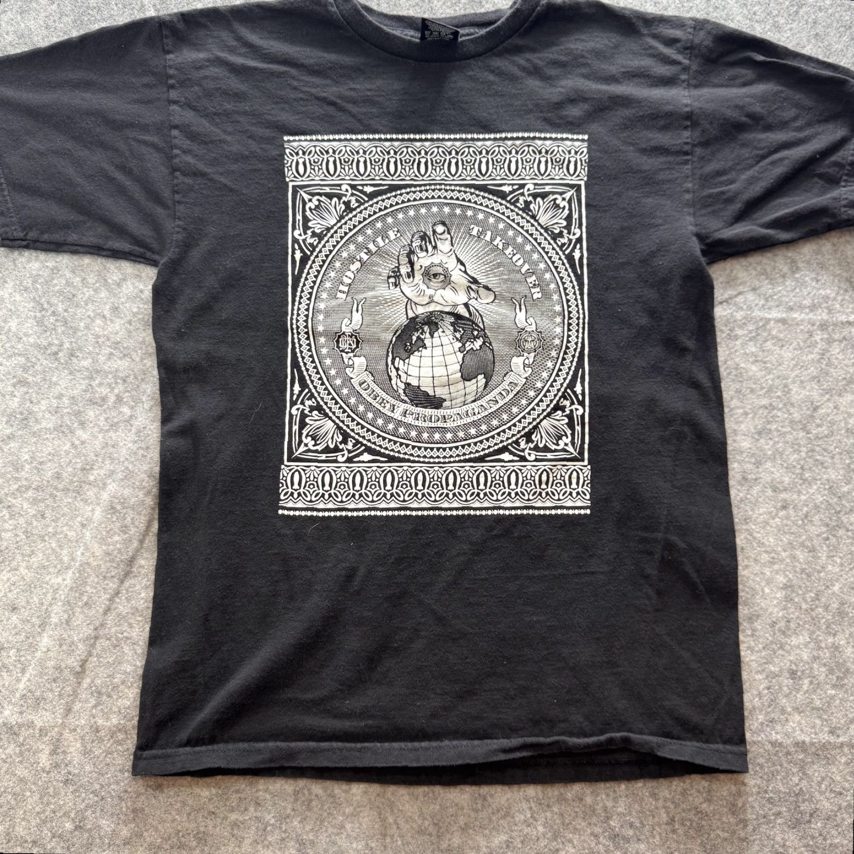 Obey VINTAGE Obey Shirt Mens Medium Black Graphic Tee Hand Globe Earth Streetwear Skate Rare Size US M / EU 48-50 / 2 - 2 Thumbnail