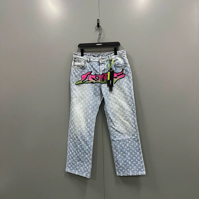 Louis Vuitton Louis Vuitton Jeans with logo full of lettering graffiti je Size US 32 / EU 48 - 1 Thumbnail