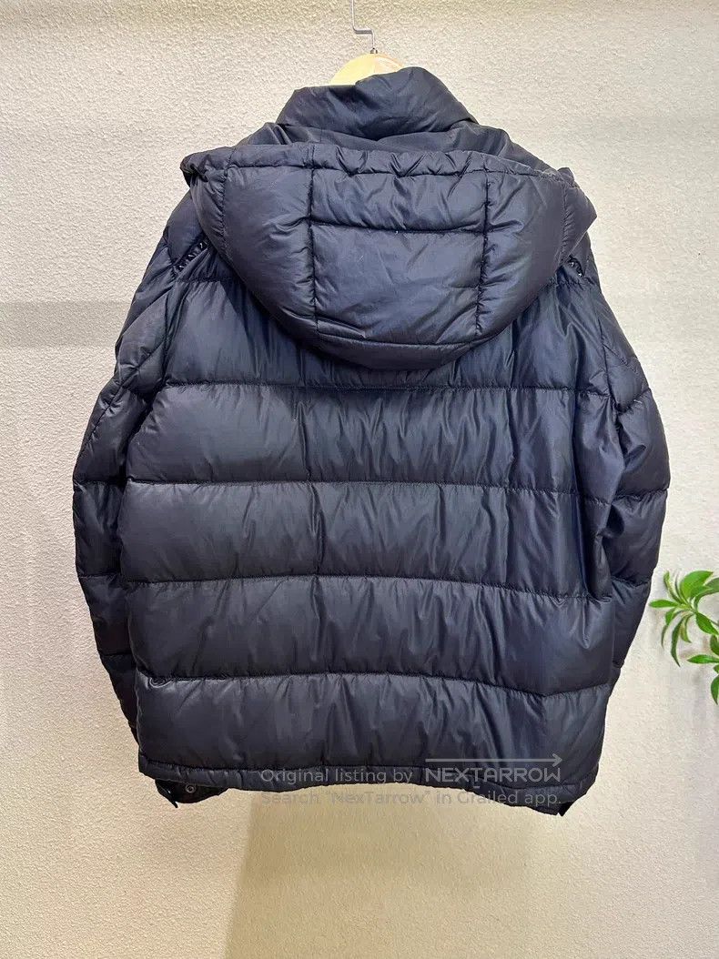 Other Valentino Metal willow stud black goose down down jacket Size US M / EU 48-50 / 2 - 2 Thumbnail
