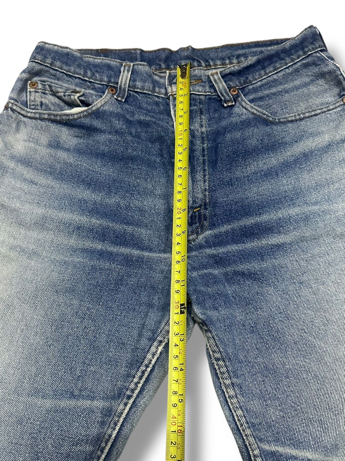 Levi's Vintage Levi's Distressed Baggy Loose Fit With Faded Wash Size US 31 - 14 Thumbnail