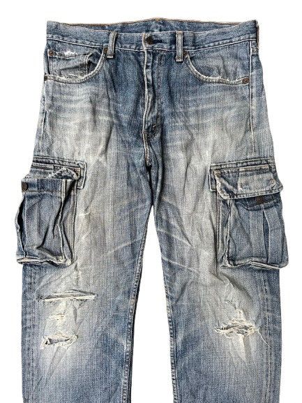 Levi's VINTAGE LEVIS CARGO JEANS BAGGY STYLE BONDAGE DISTRESSED Size US 35 - 2 Thumbnail