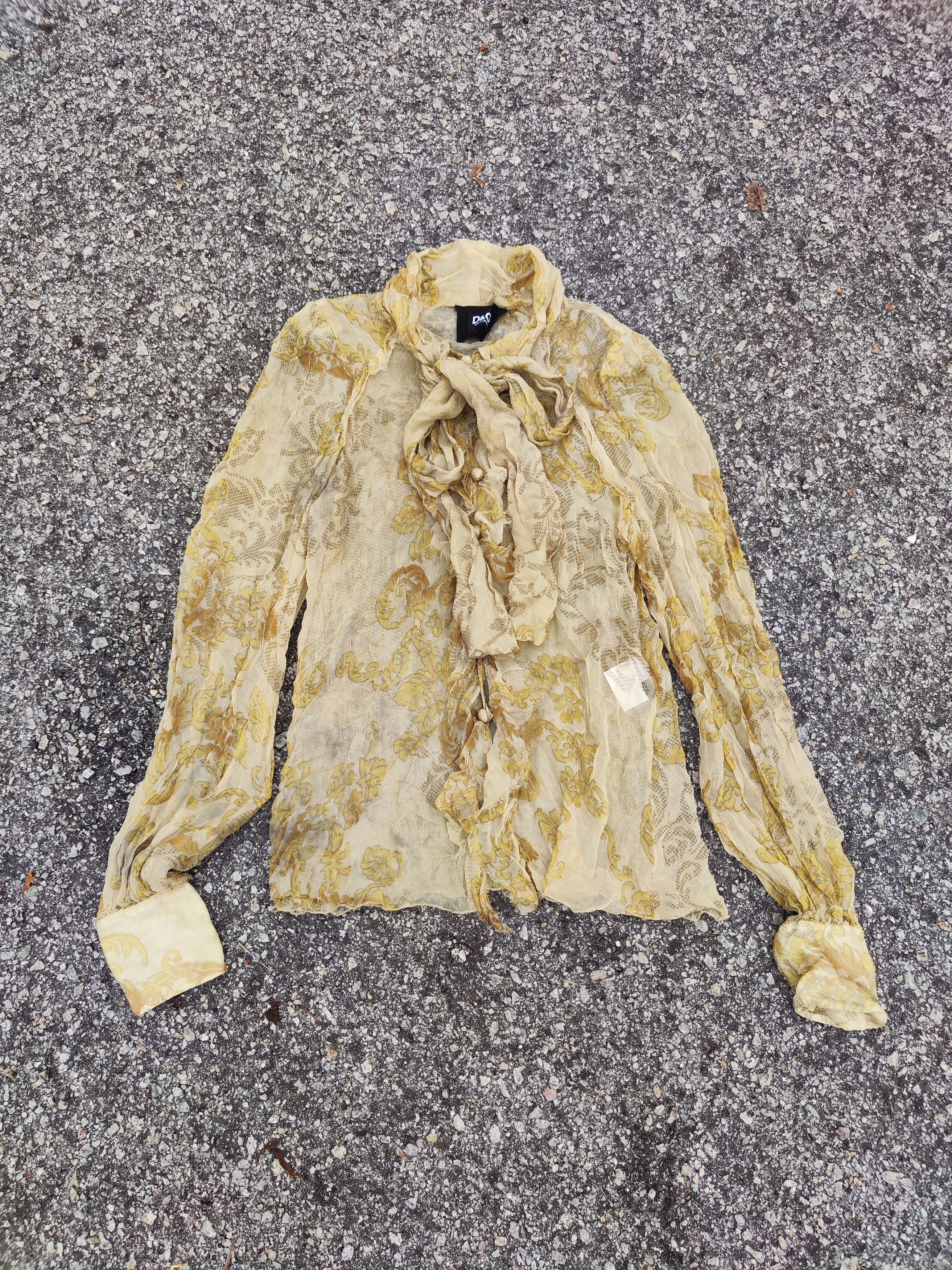 Dolce & Gabbana SS0206 Runaway Floral Silk Top Size ONE SIZE - 1 Thumbnail