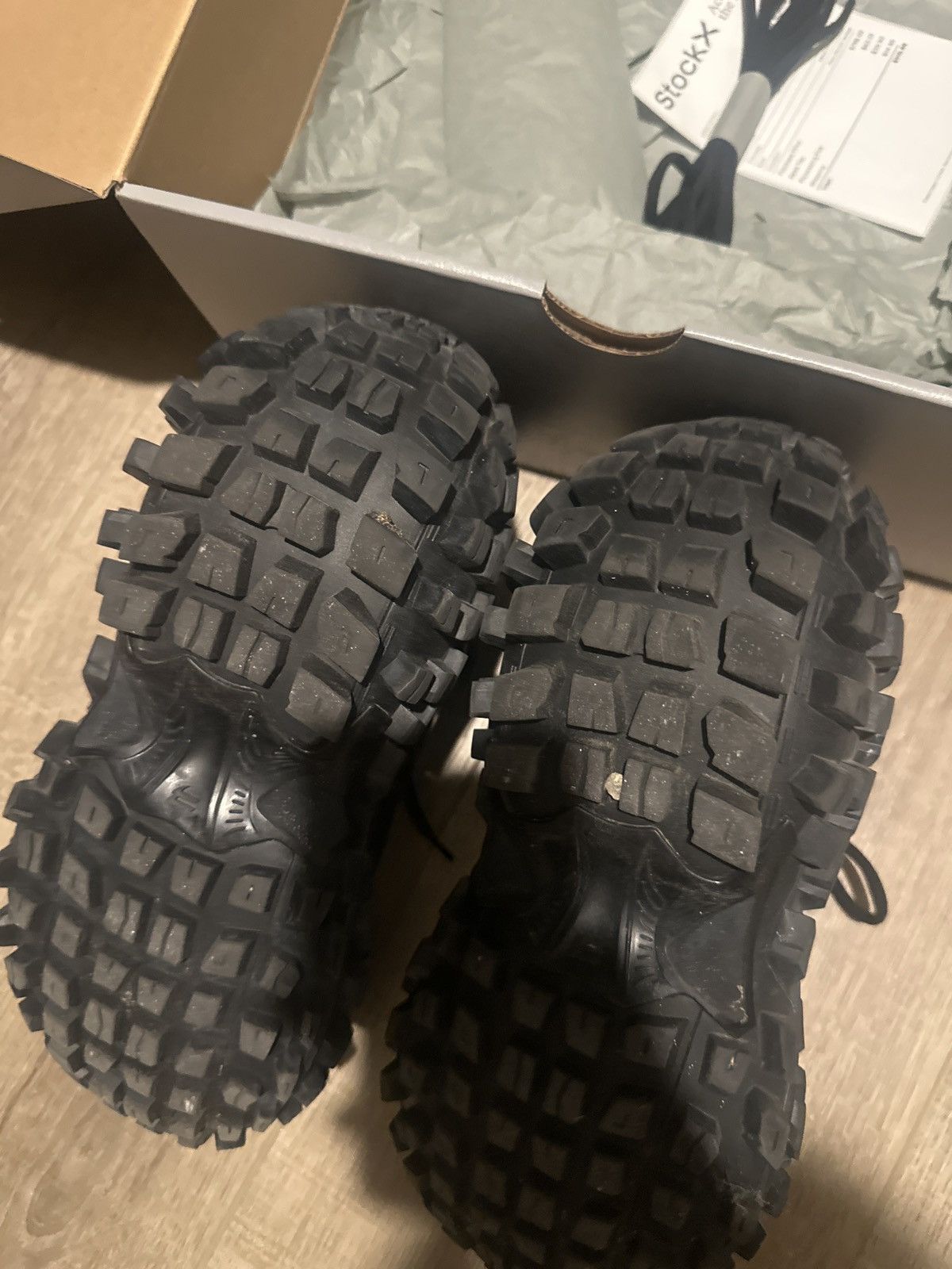 Balenciaga BALENCIAGA DEFENDERS Size US 9 / EU 42 - 15 Thumbnail