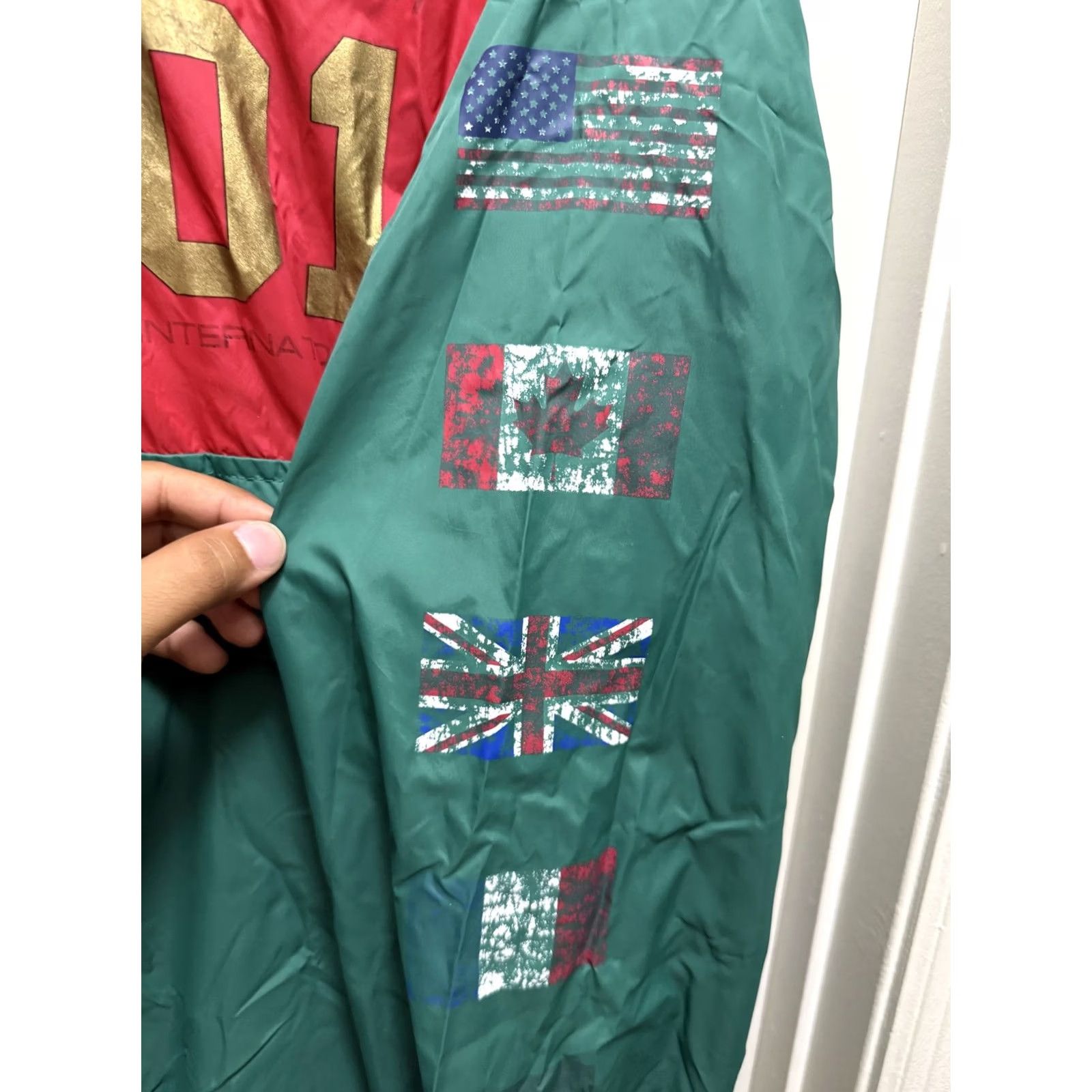 Vintage Copper Rivet Windbreaker Jacket Mens XL Red Green Worldwide Champions Hooded Size US XL / EU 56 / 4 - 4 Thumbnail
