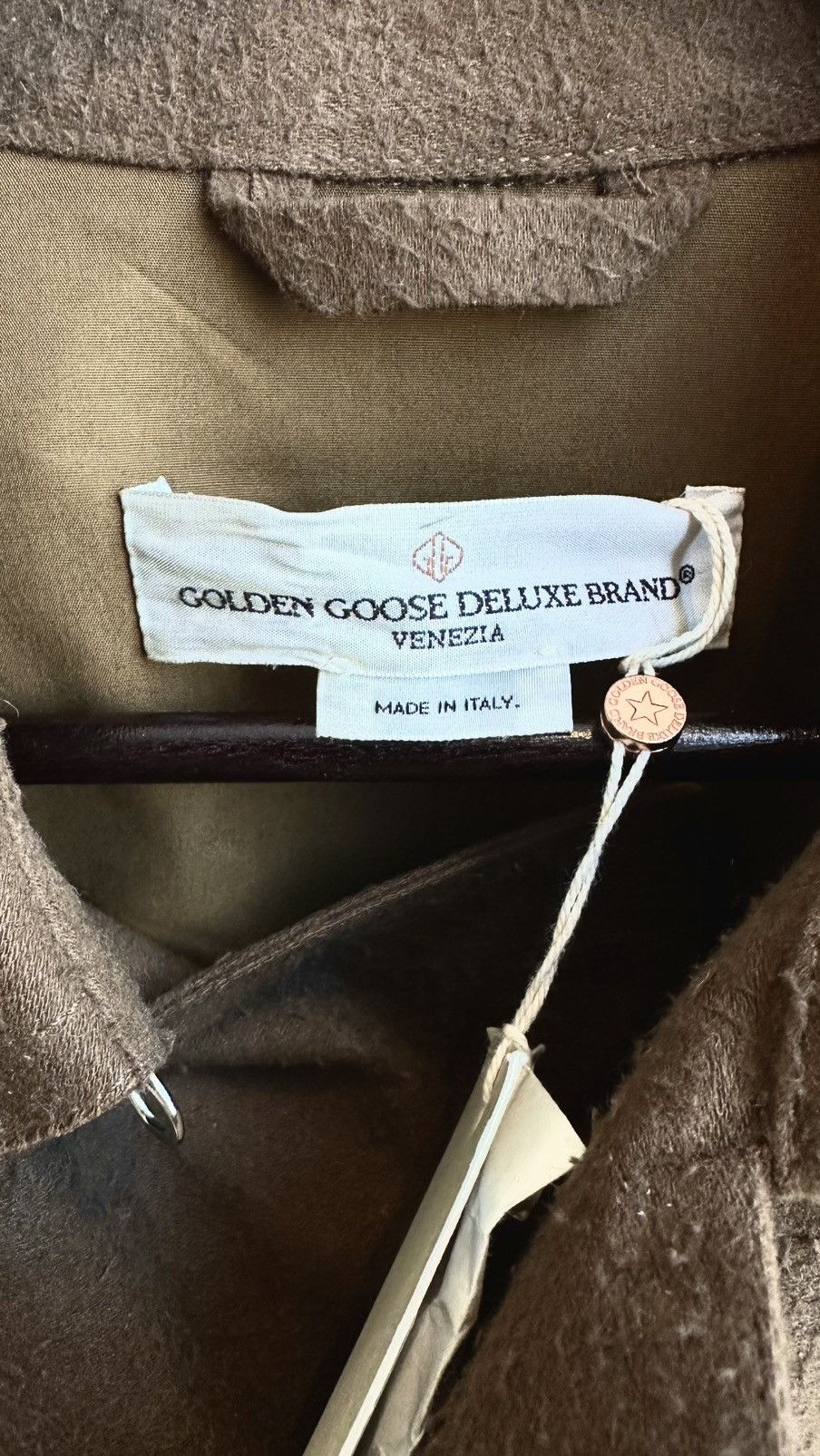 Golden Goose Women’s coat Size M / US 6-8 / IT 42-44 - 3 Thumbnail
