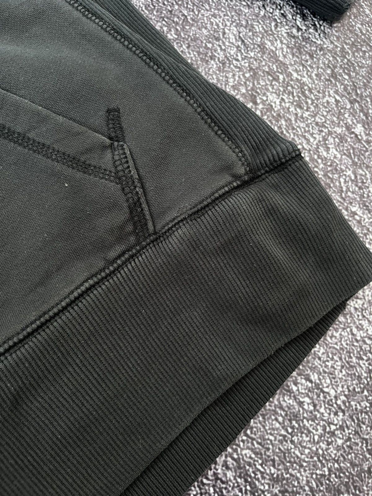 Nike Vintage Nike Y2K Full Black Faded Distressed Hoodie Size US M / EU 48-50 / 2 - 6 Thumbnail