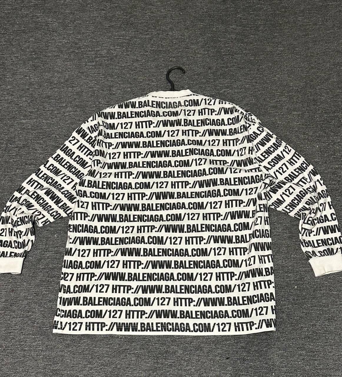 Balenciaga 🔥Balenciaga Printed Sweatshirt/All Over Print Long Sleeve Size US XS / EU 42 / 0 - 2 Thumbnail
