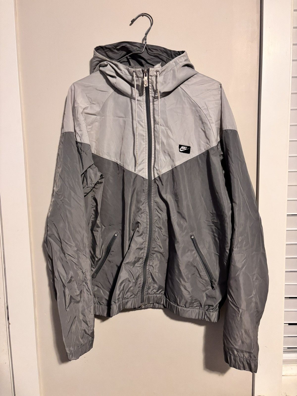 Nike Vintage Nike Windbreaker 90s Size US XL / EU 56 / 4 - 1 Thumbnail